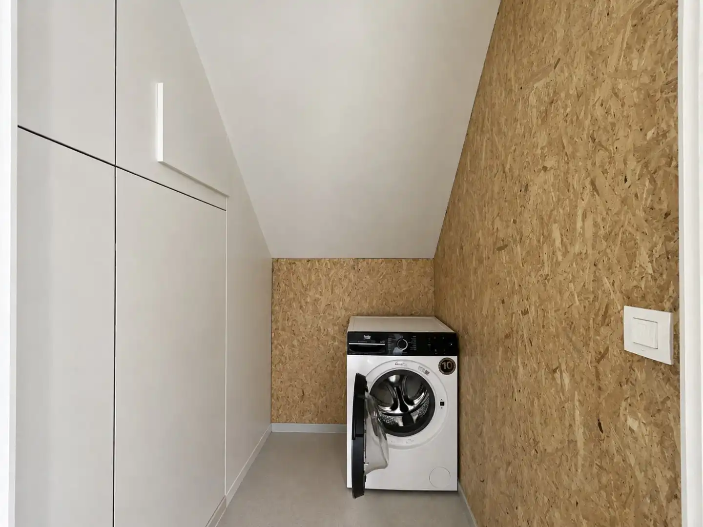 Stijlvol duplexappartement te huur - 1 slaapkamer foto 14