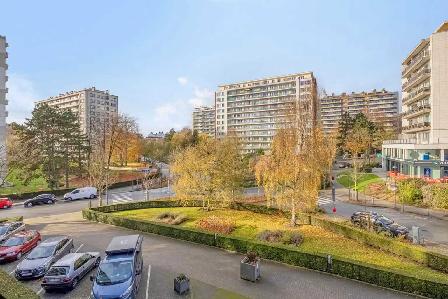 Instapklaar appartement van 103 m² met terras foto 16
