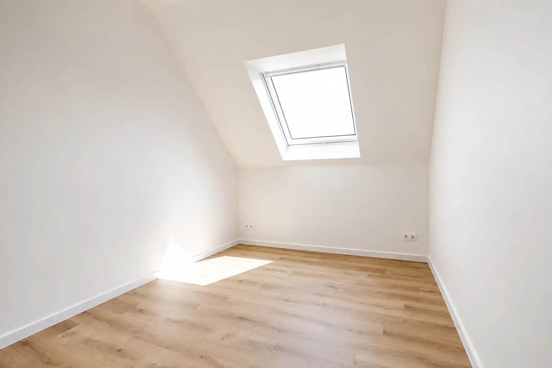 Recent appartement in het centrum van Ressegem foto 8