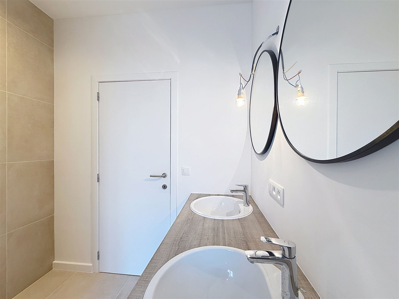 Gerenoveerde stadswoning, 4 slpks, tuin, terras, 2a 43ca foto 43