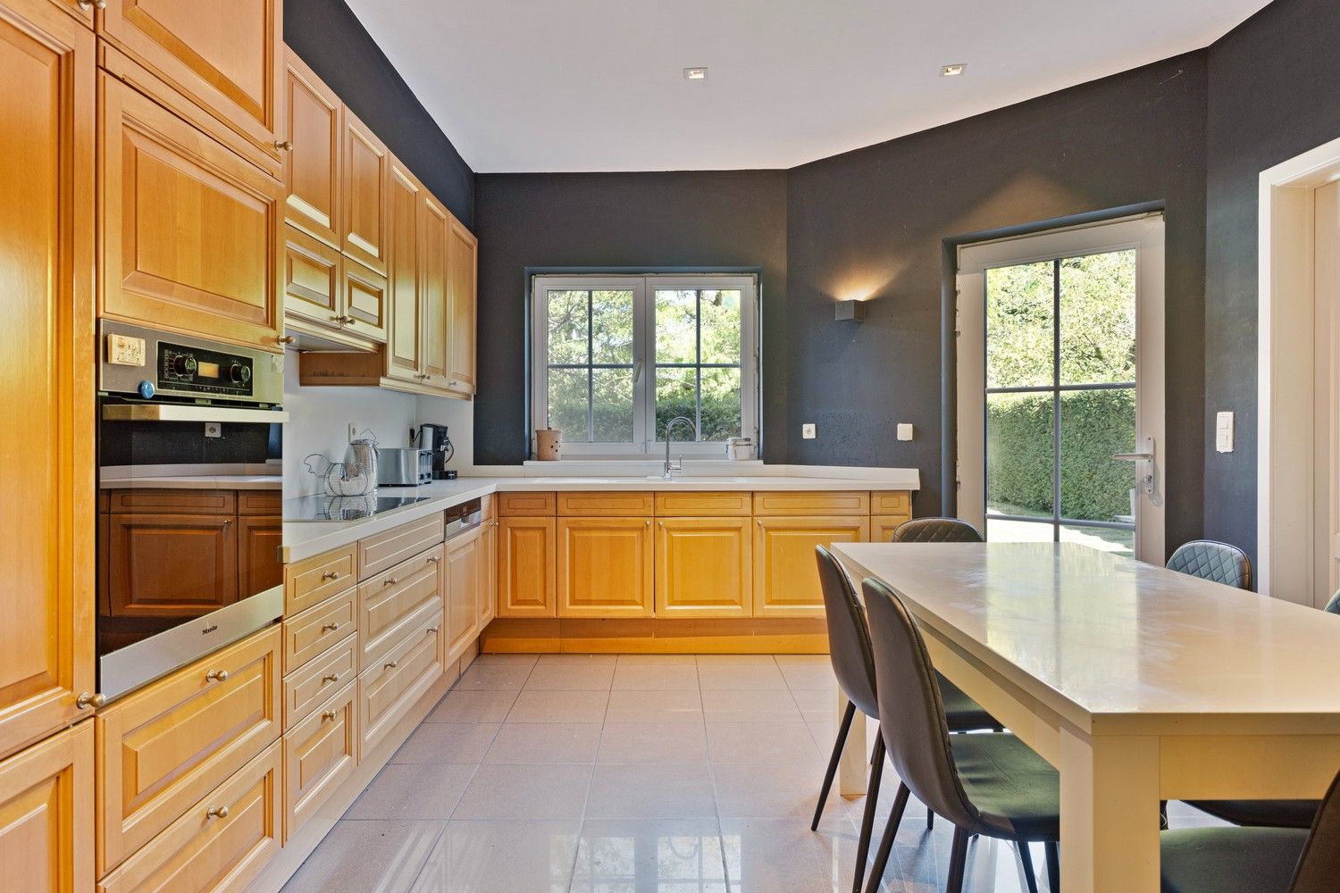 Ruime instapklare halfopen bebouwing op 433m² te Mortsel foto 8