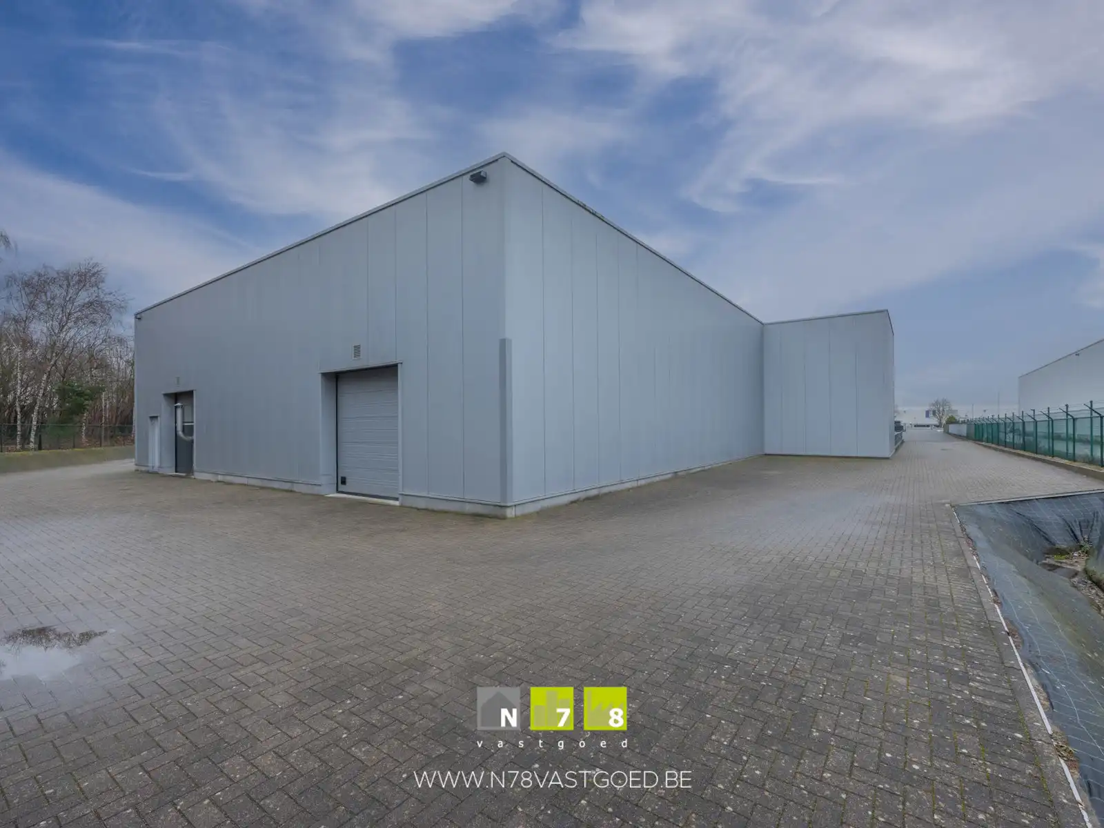 Bedrijfsvastgoed te huur foto {{pictureIndex}}