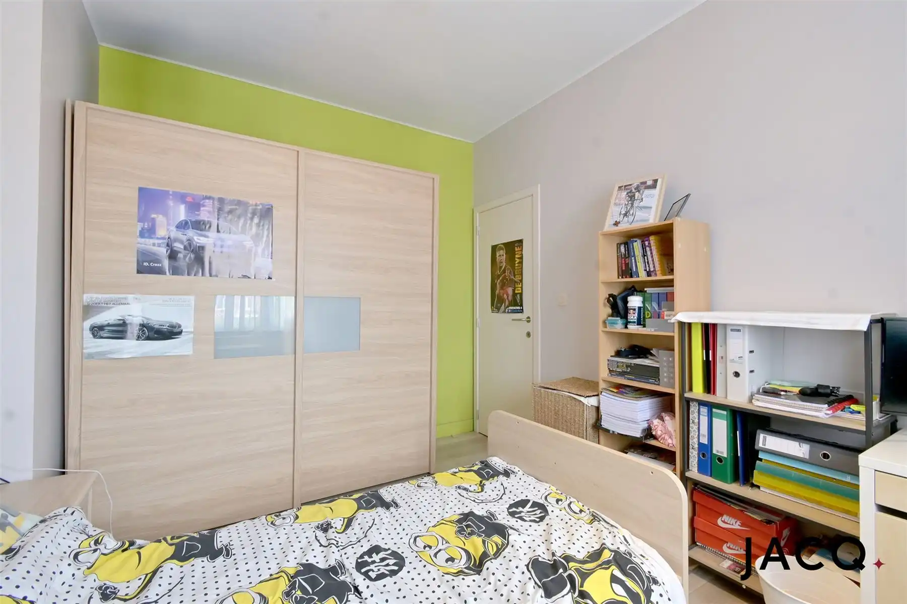 Gerenoveerde woning (2010) met 3slpk's en gezellige tuin! foto 14