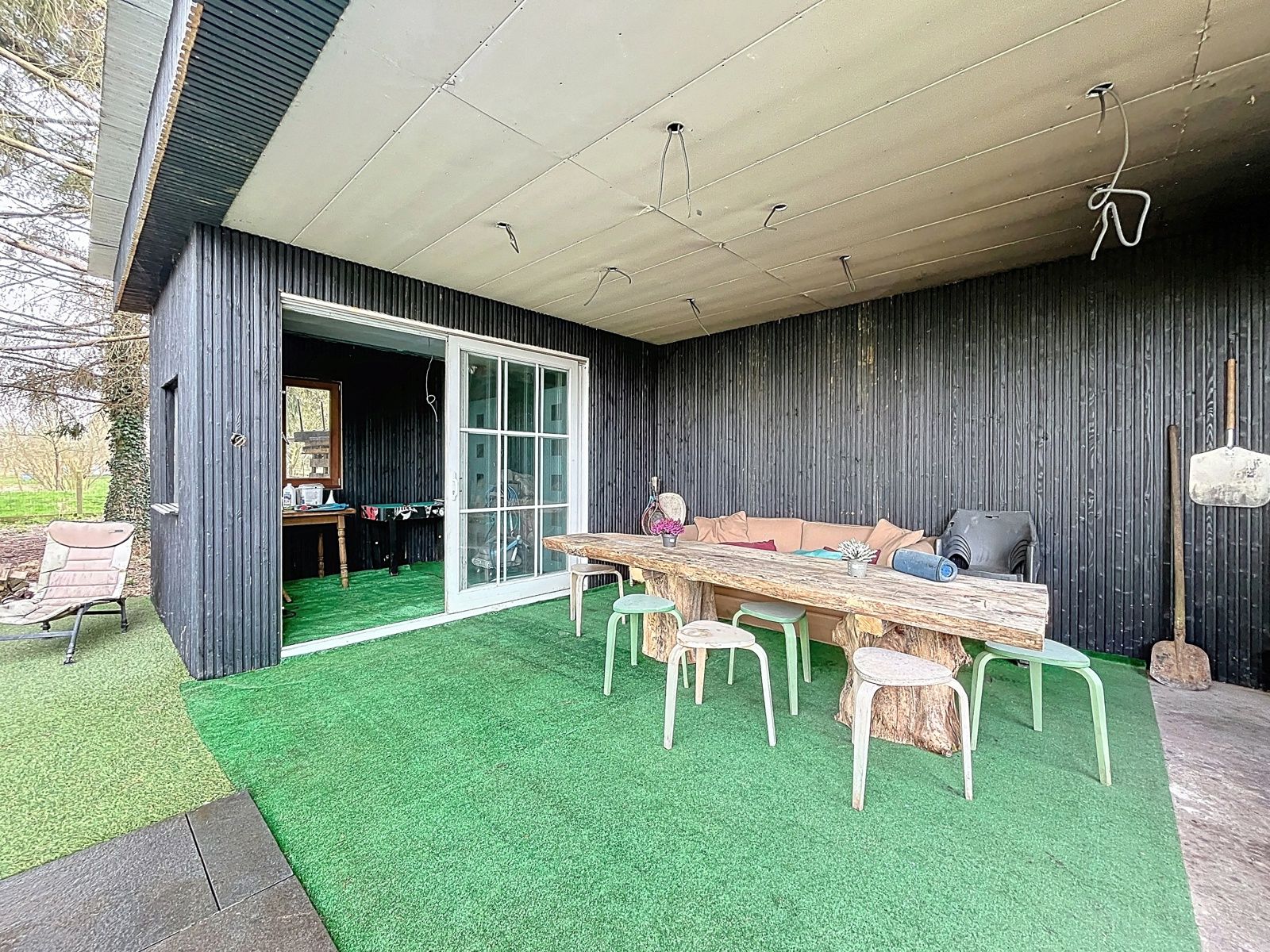 Instapklare woning met 5 slpks - tuin mét zwembad en sauna foto 22