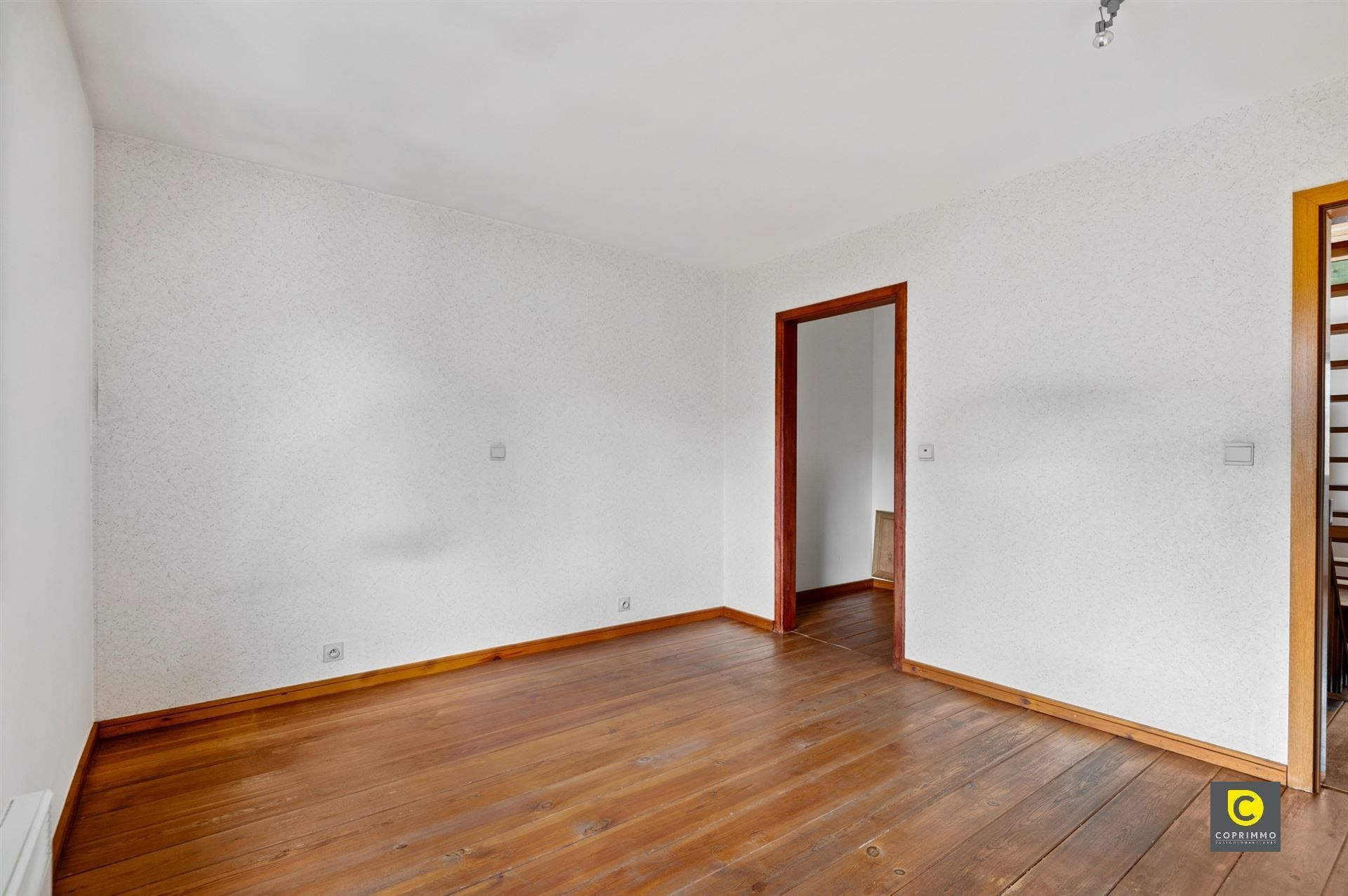 Charmante woning met garage foto 10