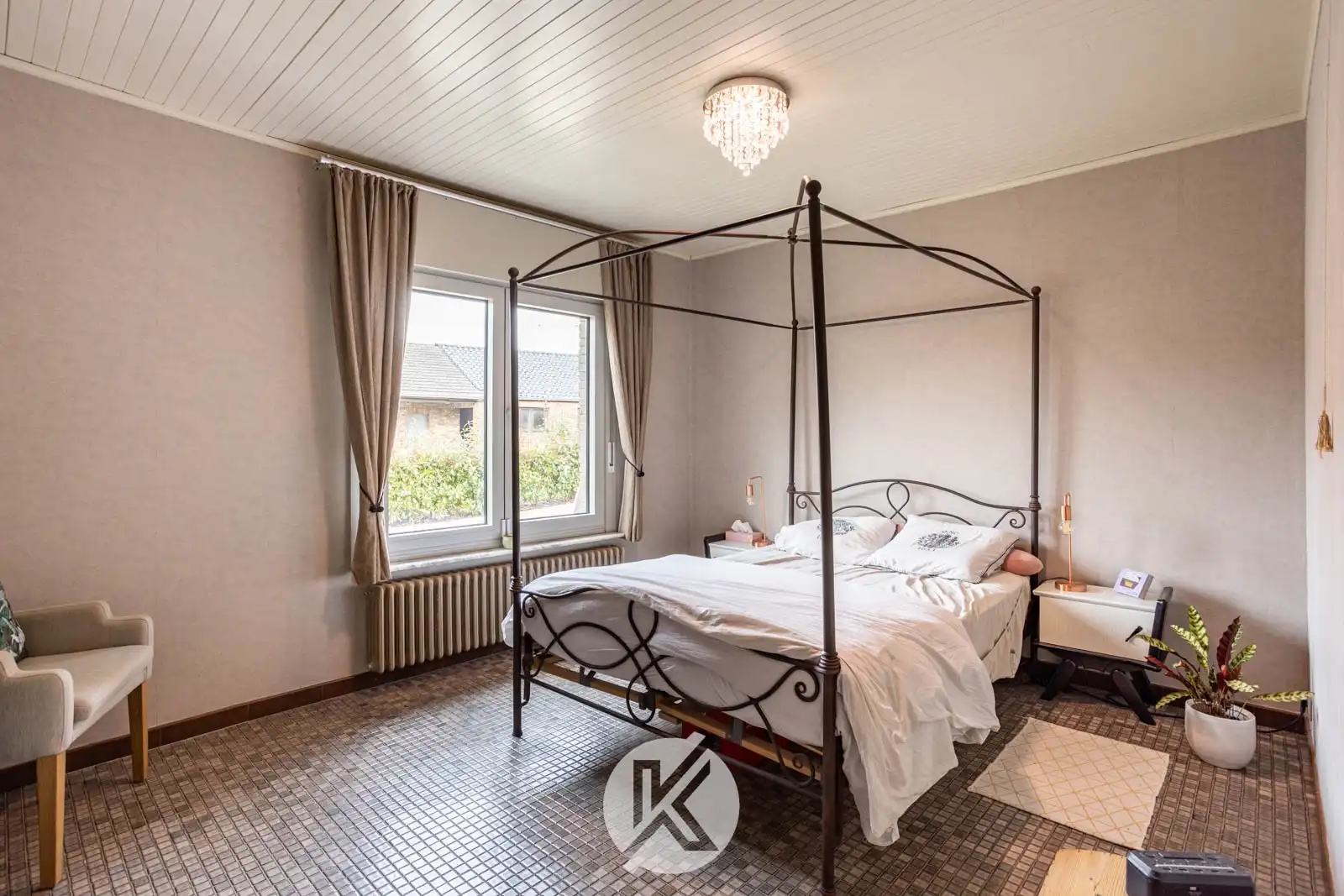 Vrijstaande woning op strategische locatie foto 15