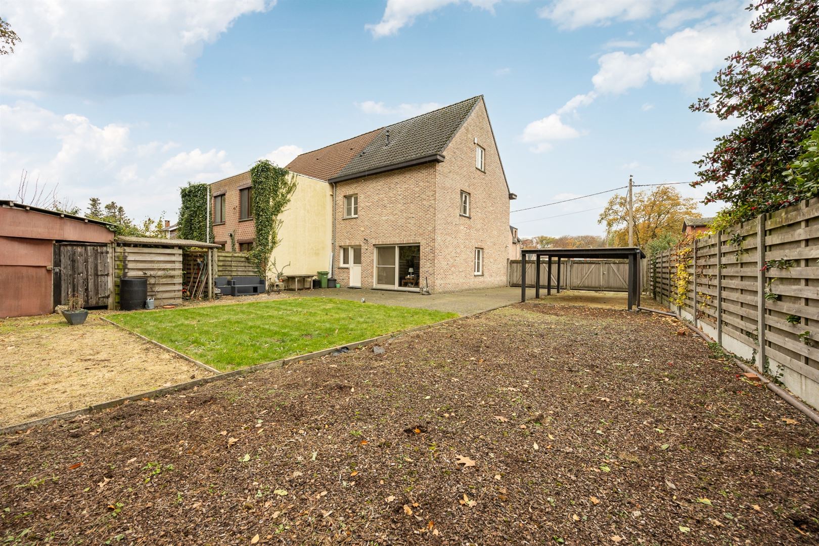 Woning op toplocatie met ruime tuin en zicht op bosgebied. foto 21