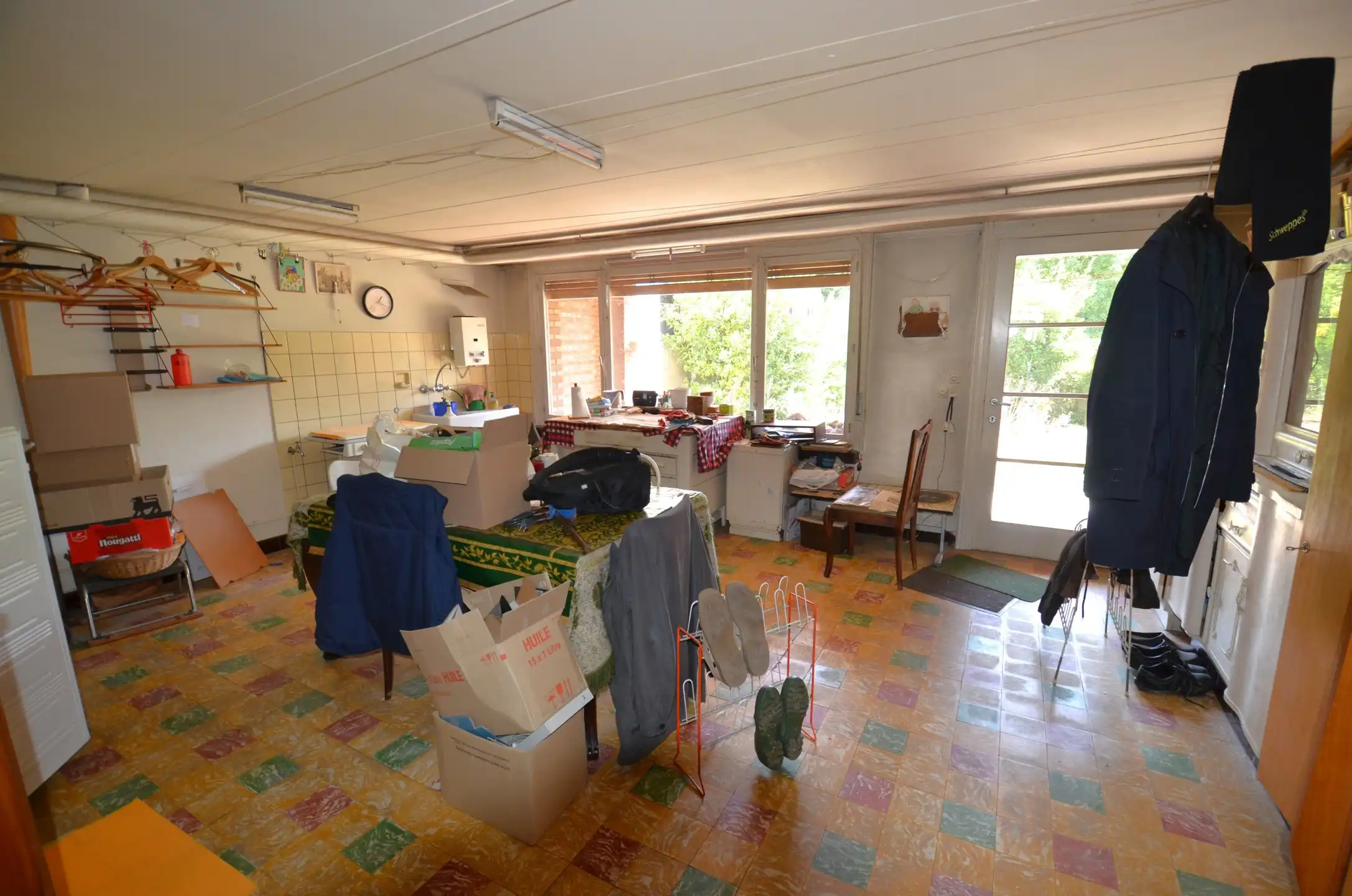 Te renoveren woning met 2 slaapkamers, garage en zonnige zuid-tuin foto 13
