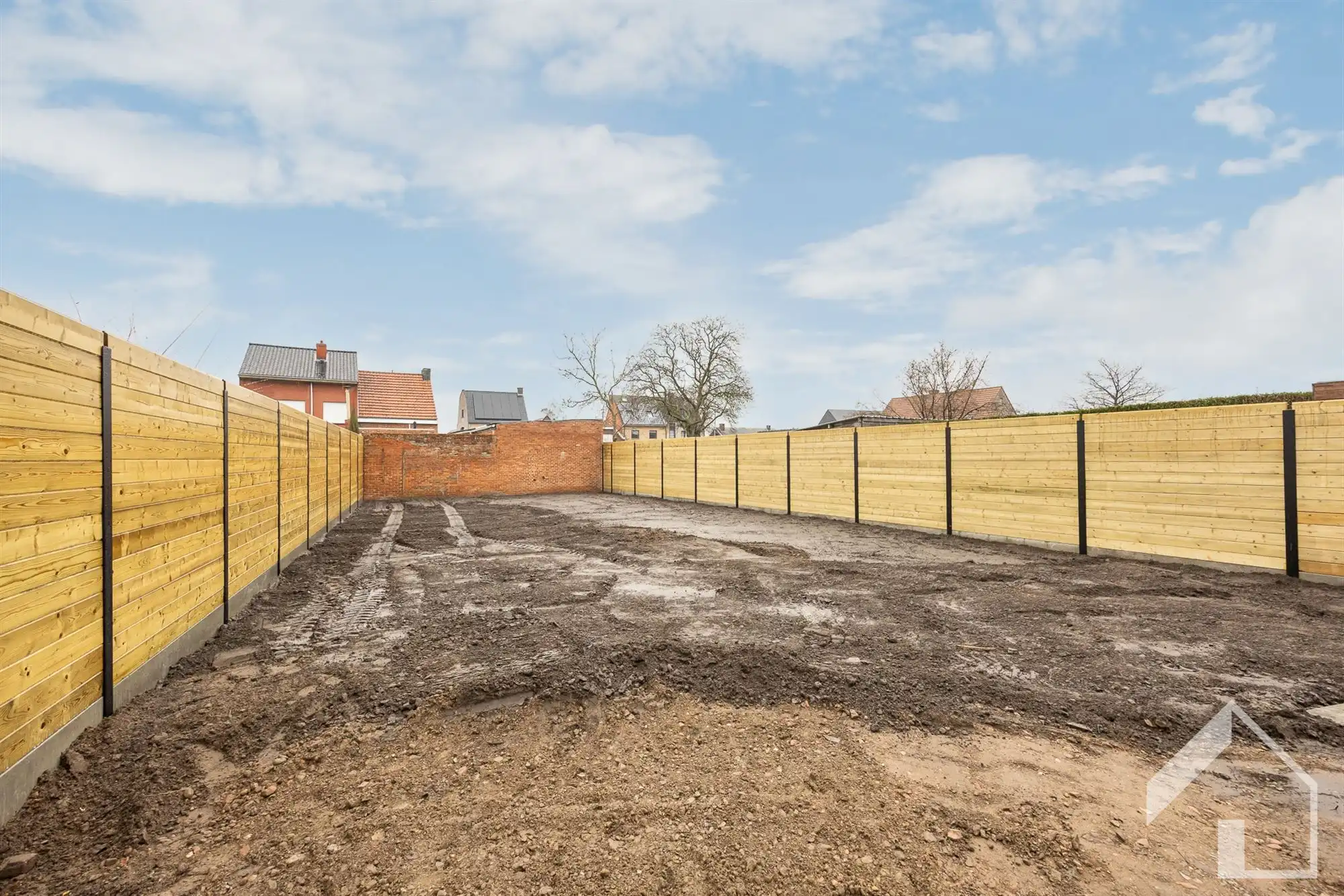 Recent gerenoveerde woning met hoogwaardige materialen foto 19