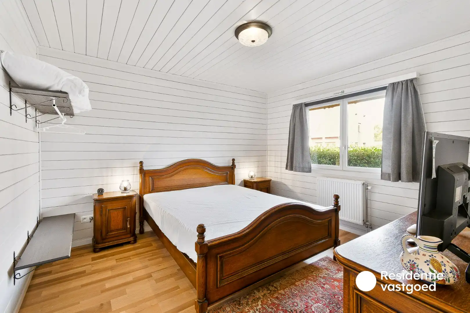 Charmante chalet op ruim perceel foto 11