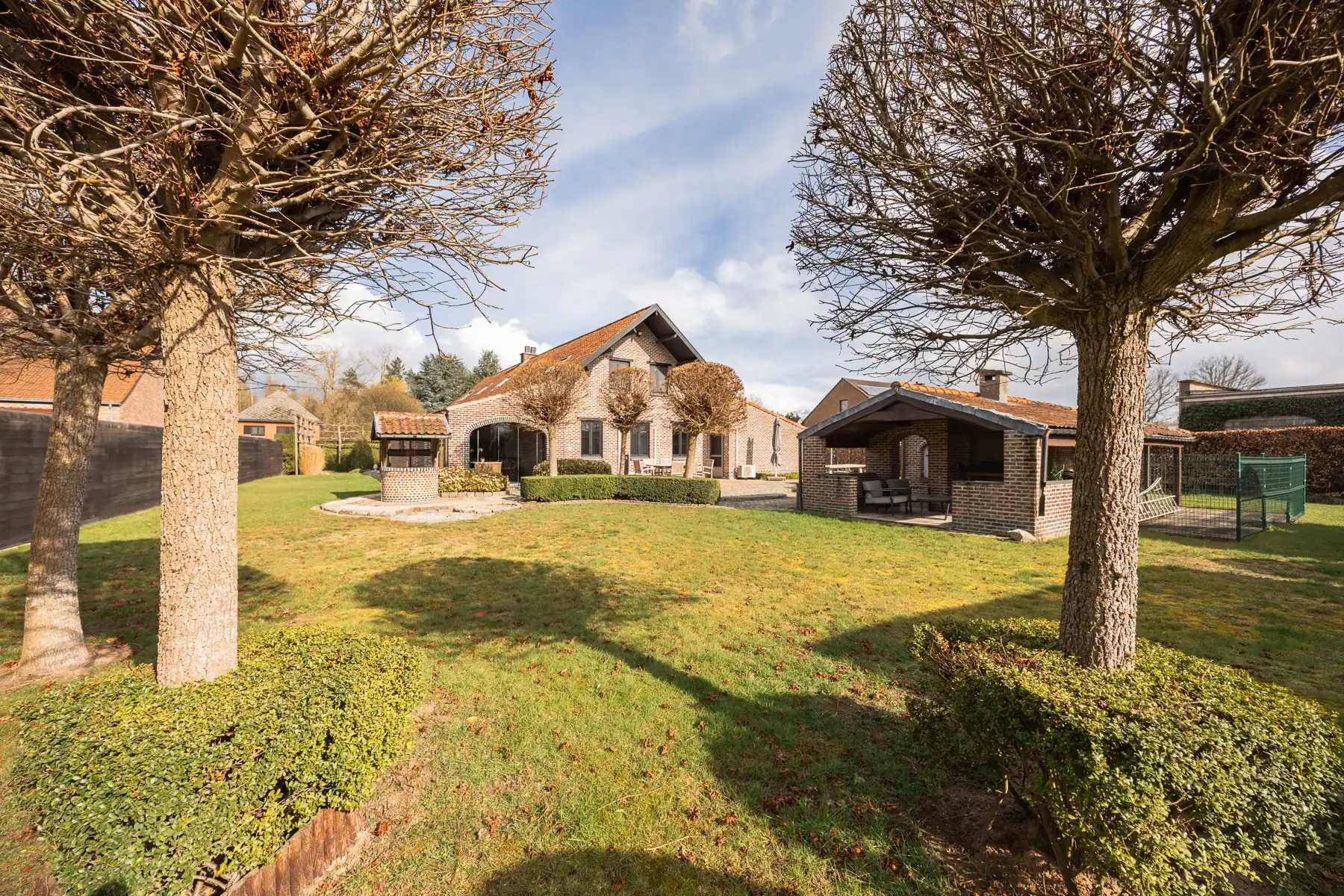 Prachtig landhuis met uitzonderlijk veel ruimte foto 28