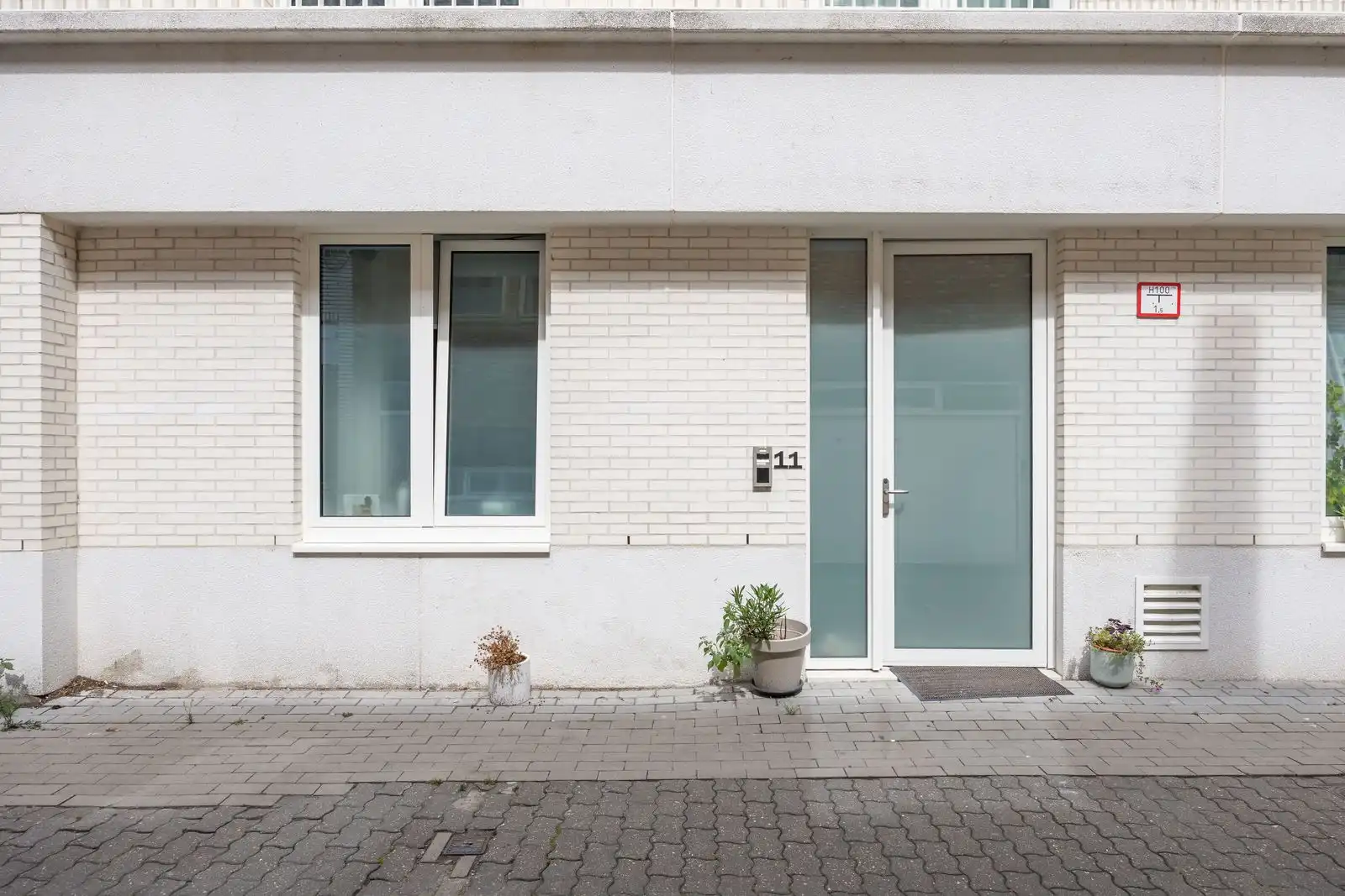 Serviceflat met 1 slpk en terras in jonge residentie op het gelijkvloers in hartje Oostende foto 8