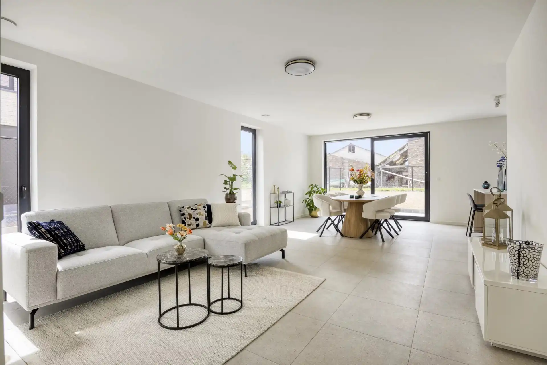 NIEUWBOUWPROJECT: AGNETA ZES MODERNE ENERGIEZUINIGE WONINGEN IN MILLEN foto 3
