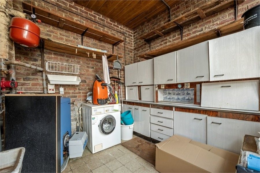 RUIM TE RENOVEREN GEZINSWONING OP EEN MOOI PERCEEL VAN 42A24CA IN ALKEN foto 34
