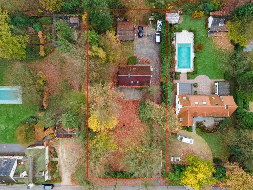 Charmant landhuis in doodlopende straat op 2.051m² foto 11