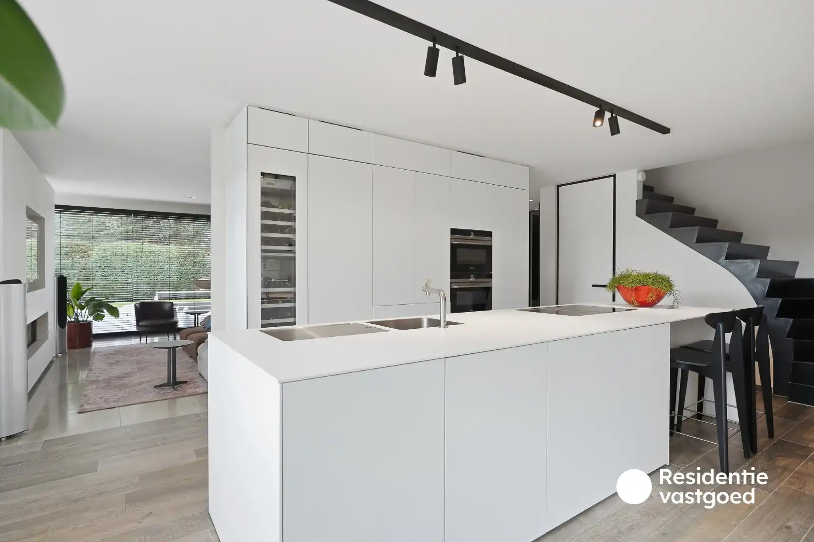 Exclusieve villa met zwembad en wellness! foto 5