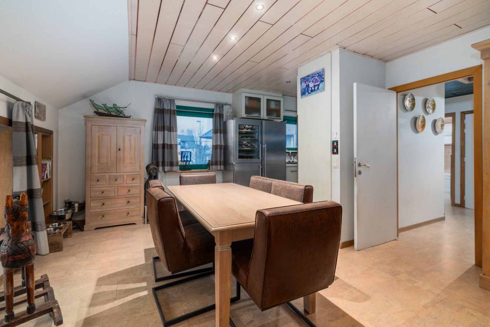 Woning met handelspand te koop in Sleidinge foto 6
