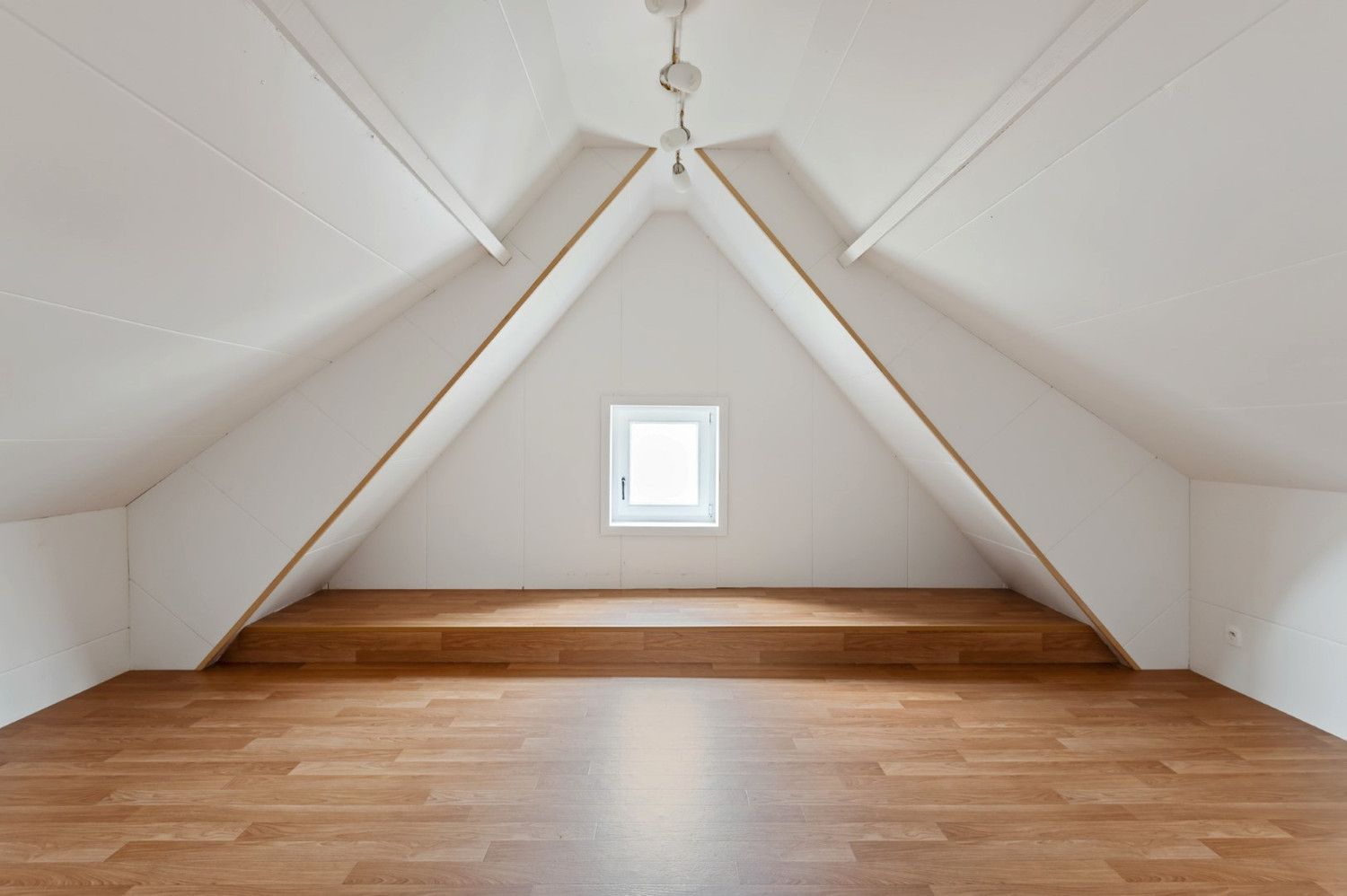WONING MET 3 SLK EN GARAGE OP PERCEEL VAN 885 m²! foto 16