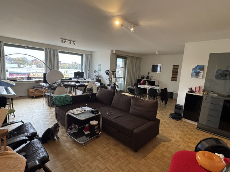 Appartement in Genk-centrum tegenover Shopping1 foto 4