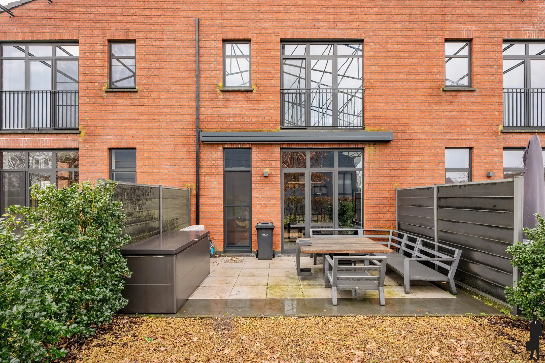 Instapklaar duplex appartement met tuin foto 17