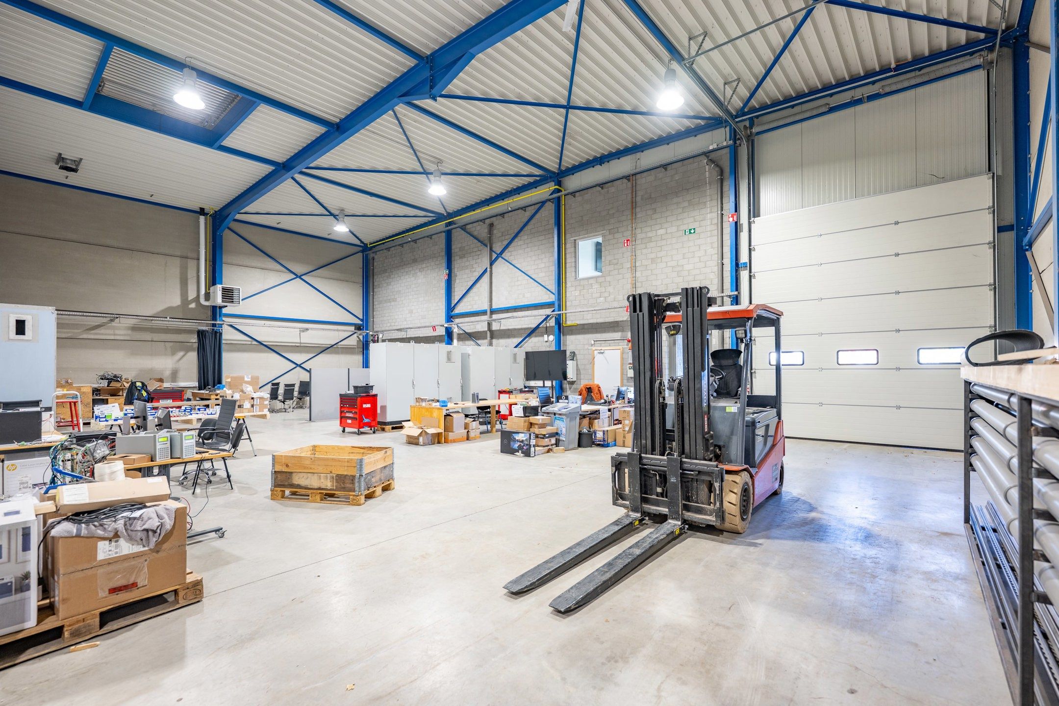 Bedrijfsvastgoed te huur foto 3