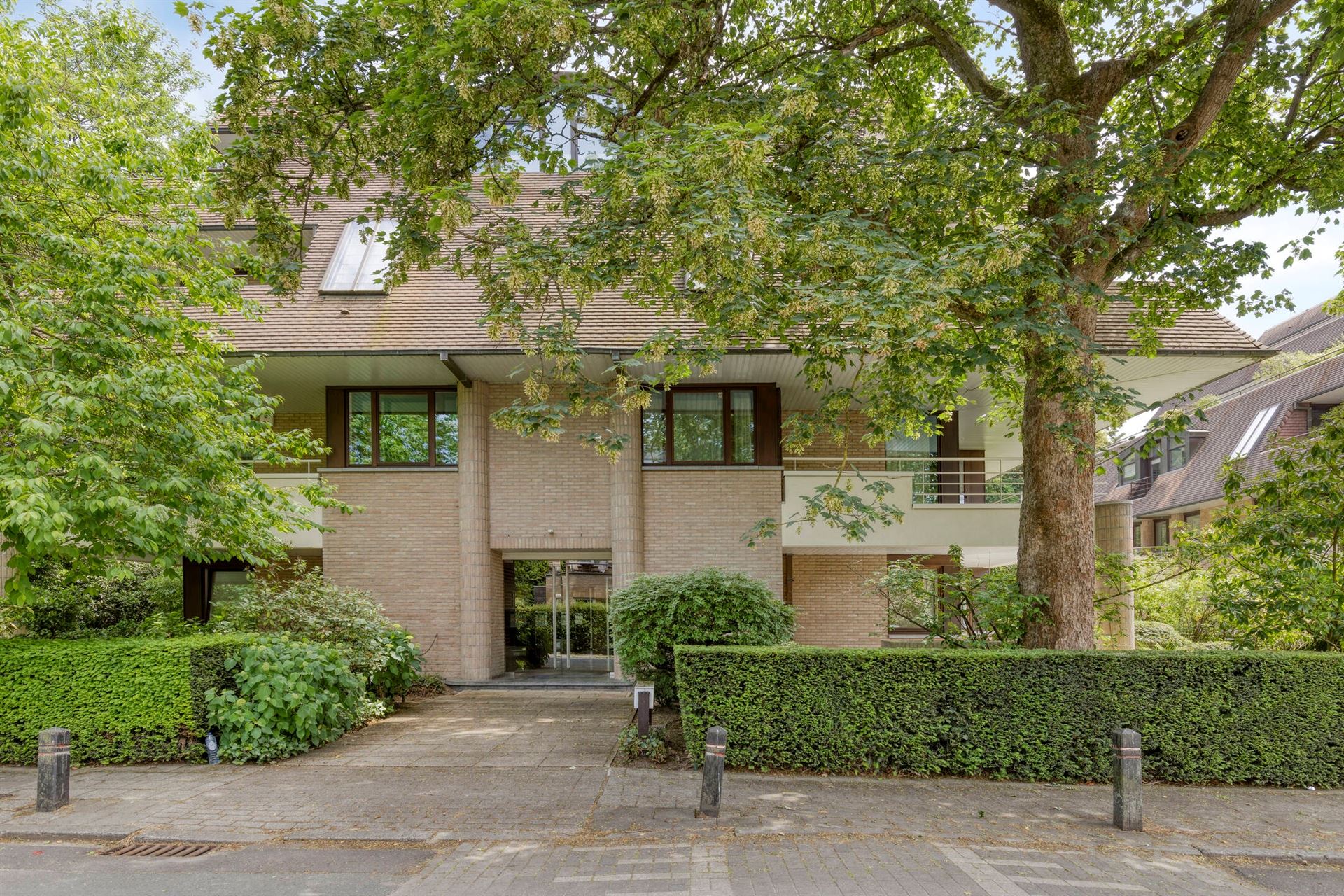 Exclusief gelegen villa-appartement in Ukkel, te Fort Jaco foto 2