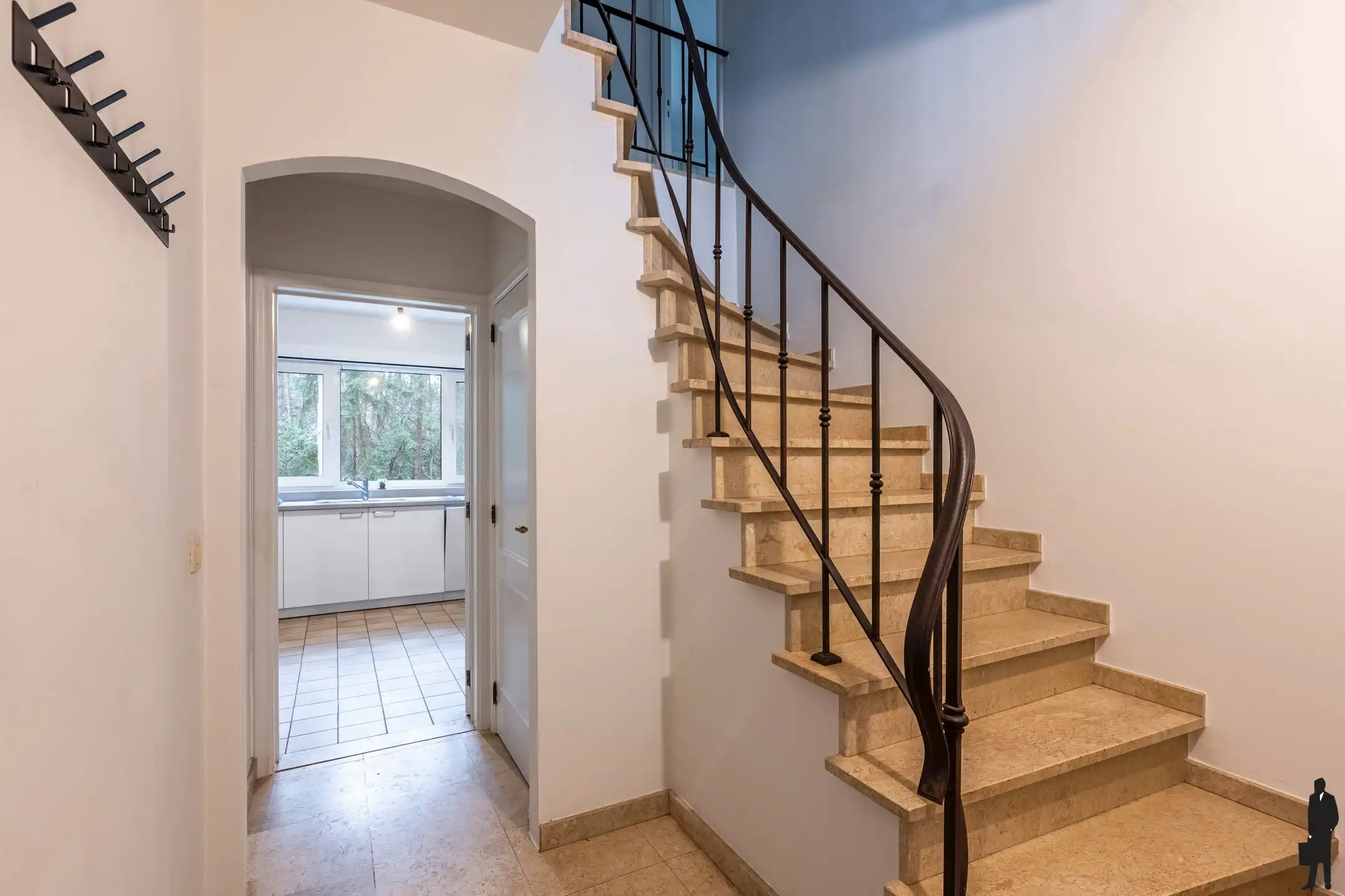 Gerenoveerde gezinswoning met 4 slaapkamers in Vosselaar foto 3