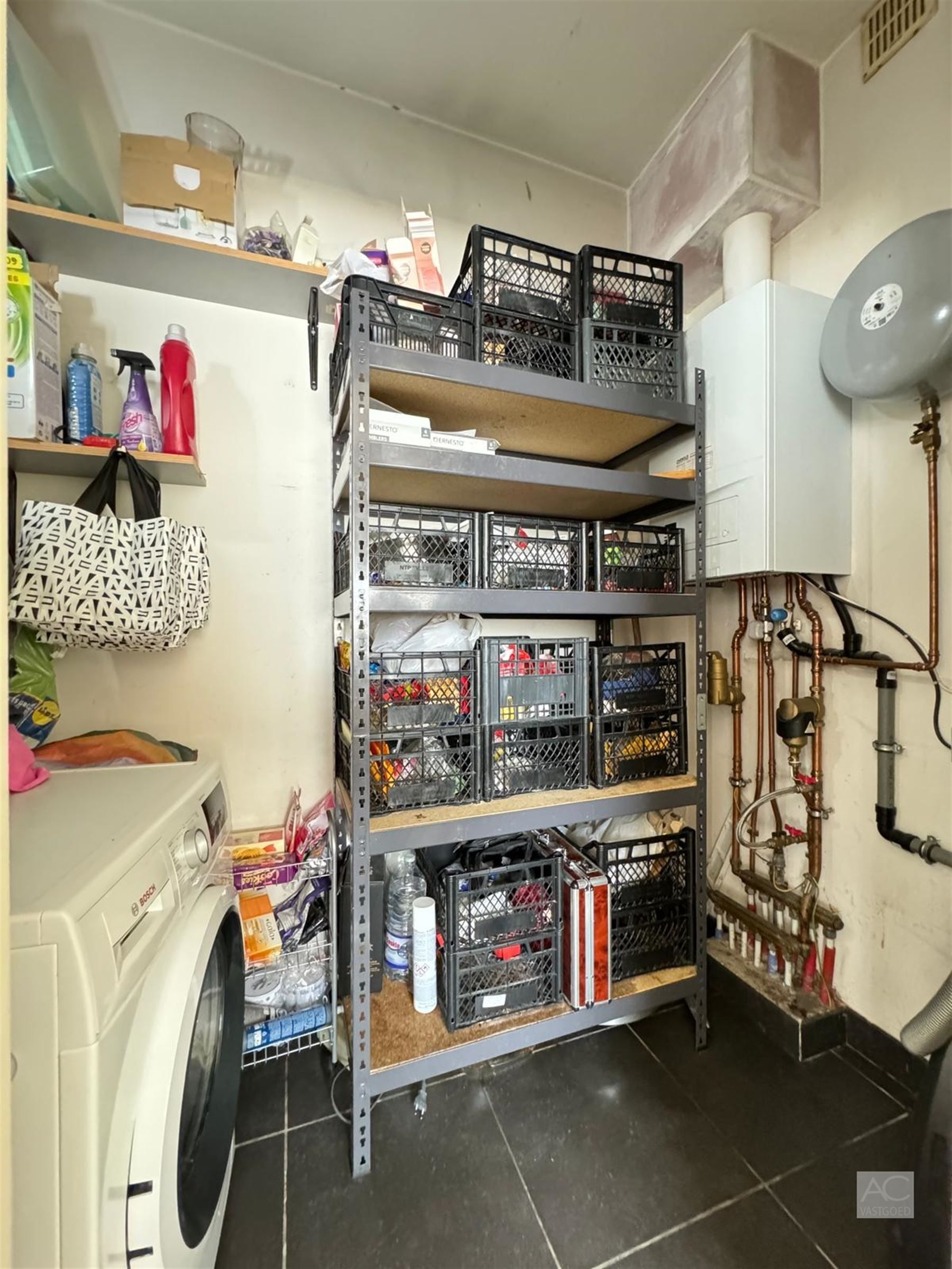 Gelijkvloers appartement met garage foto 11