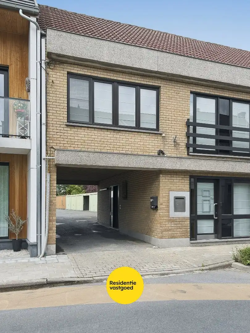 Garage te huur Stationsstraat 8 - - 8480 Eernegem