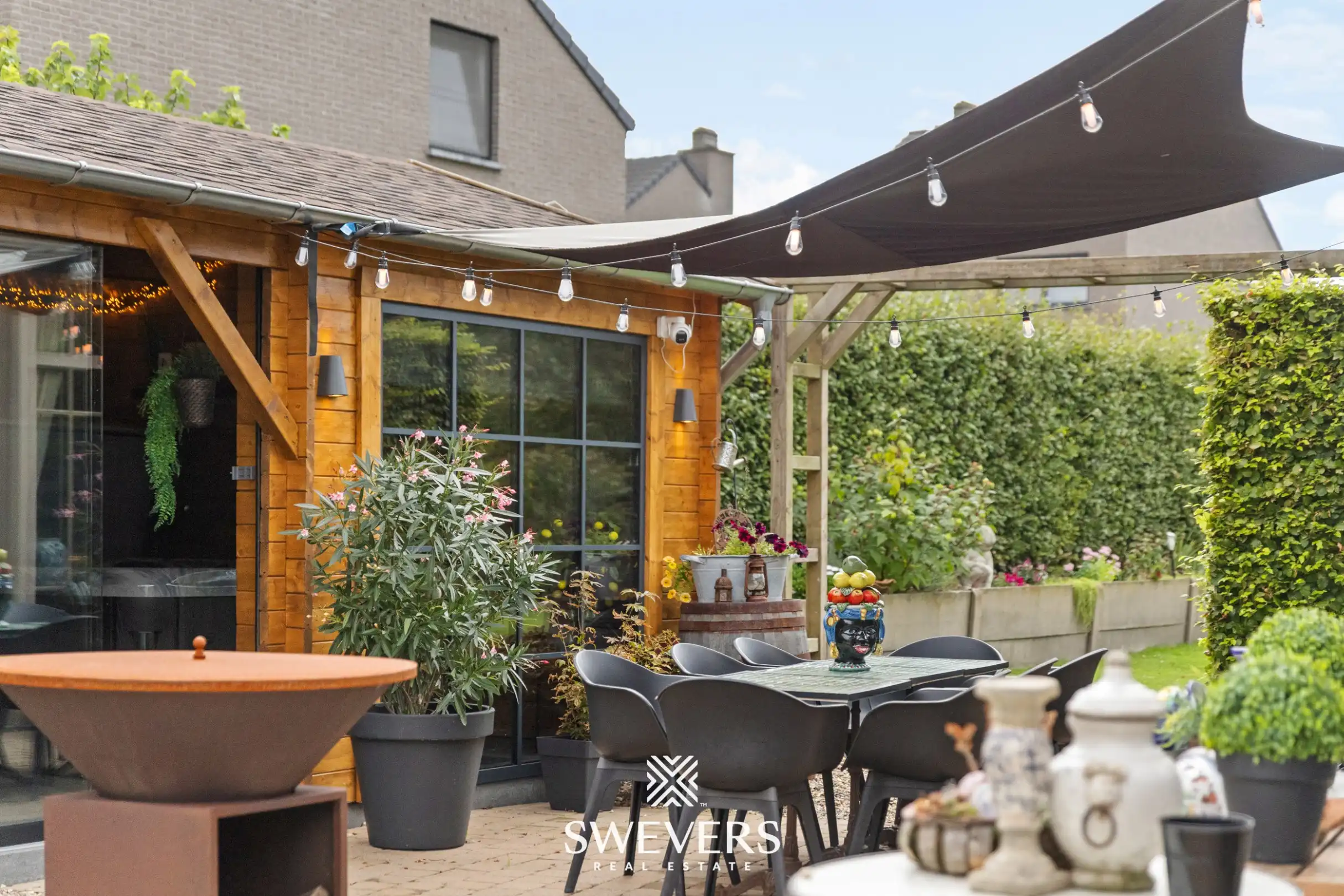 Karaktervolle open bebouwing met wellnessbeleving en ruime tuin foto 32