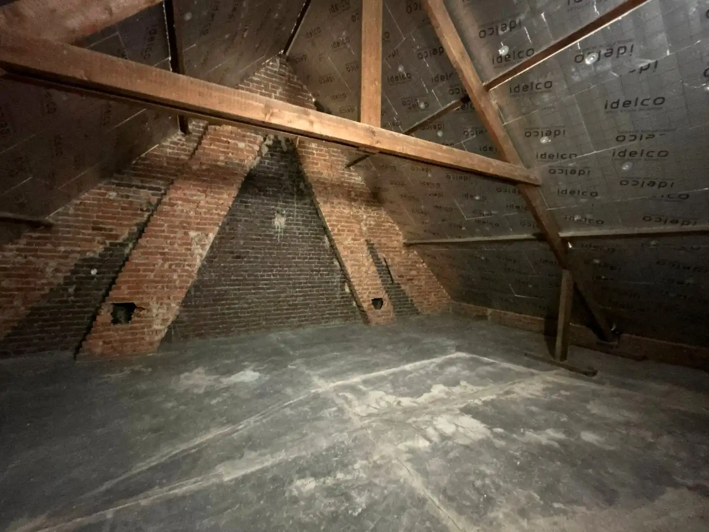 RECENT GERENOVEERDE GEZINSWONING IN HARTJE MEULEBEKE foto 18