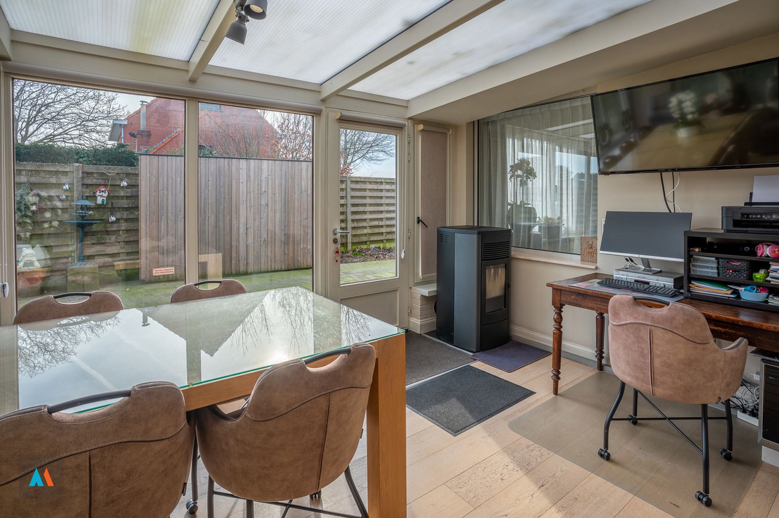 Ruime gezinswoning met grote tuin in Meer foto 10