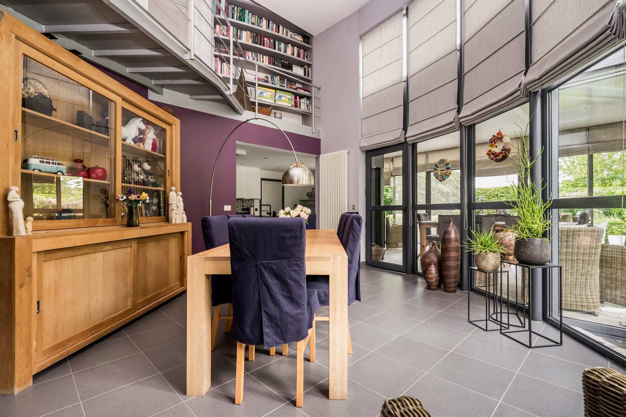 Prachtige ruime villa in groene oase foto 4