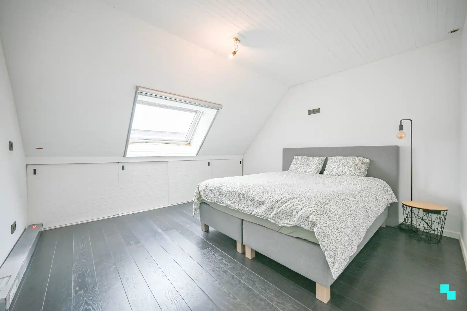 Instapklare starterswoning in Deerlijk foto 21