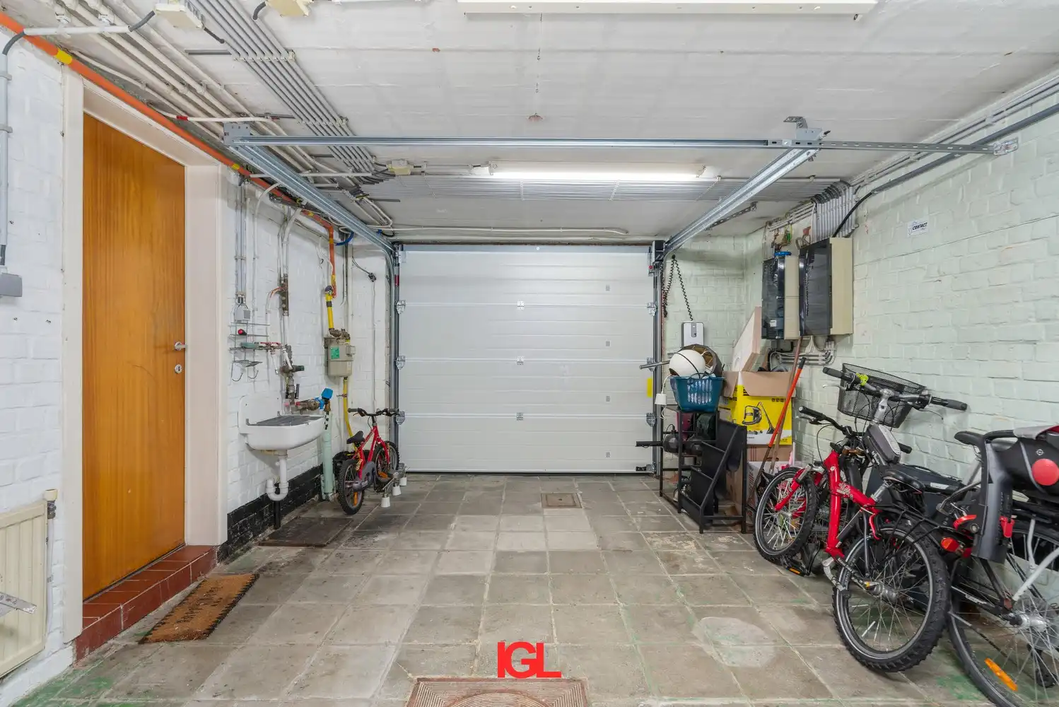 3 gevel woning met 2 slaapkamers, garage en tuin! foto 19