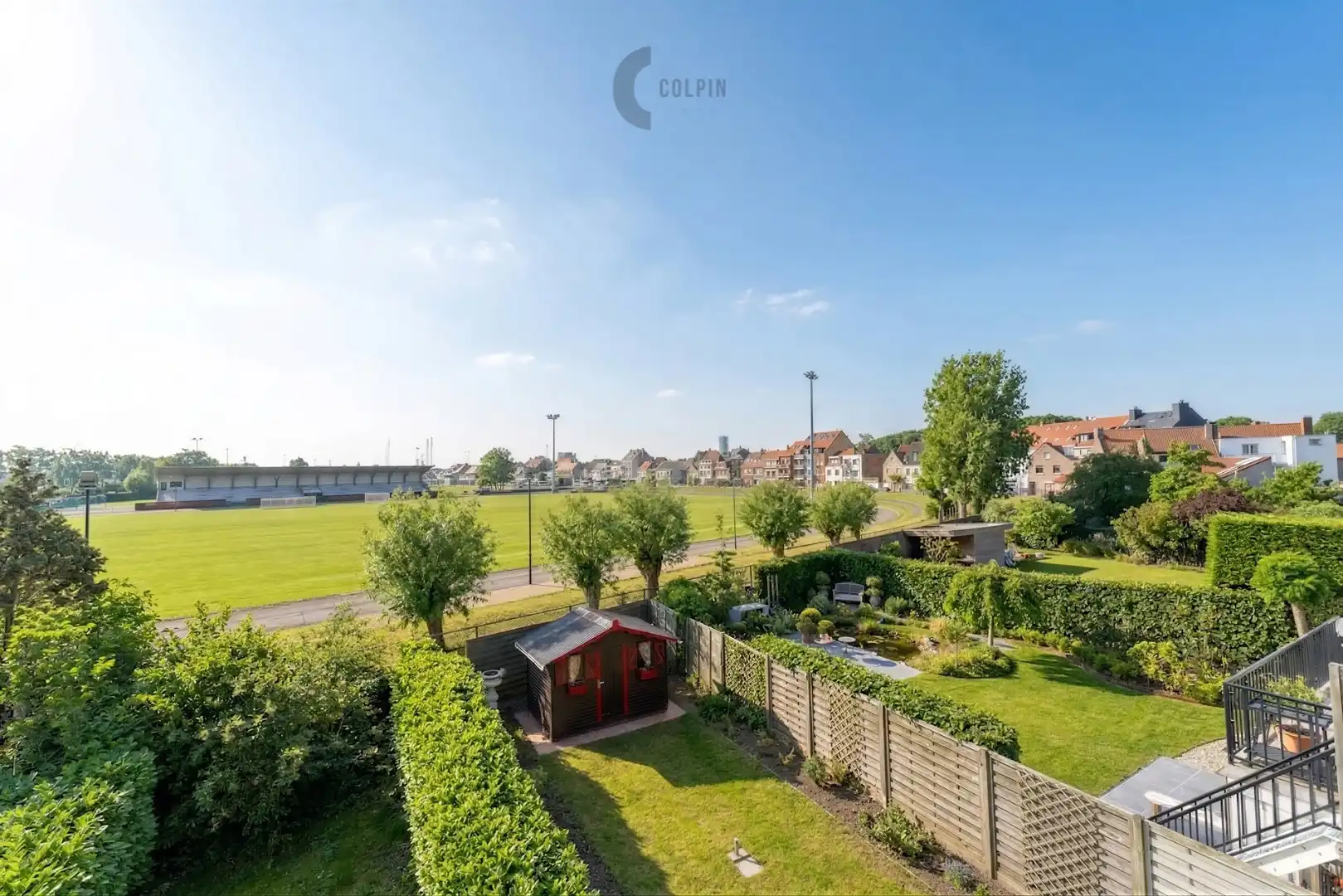 Charmante bel-étage woning nabij strand en park van Heist & Duinbergen – met renovatiepotentieel en zonnige tuin. foto 11