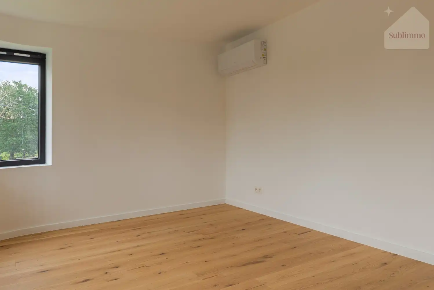Ruim en energiezuinig duplexappartement met 3 slaapkamers en grote tuin in Veerle-Laakdal foto 16