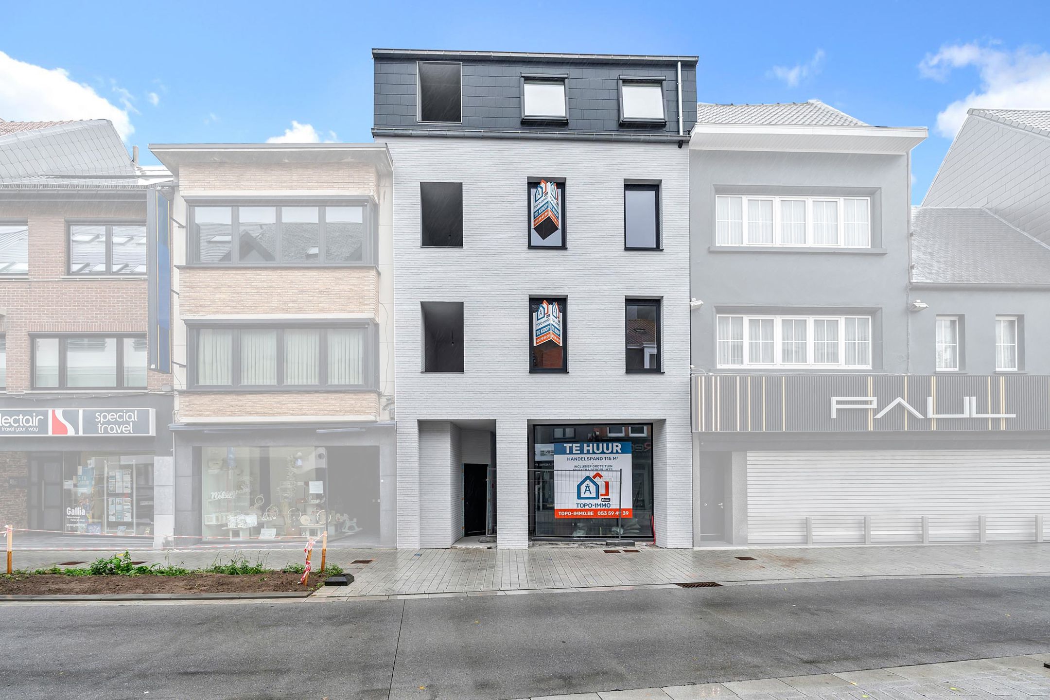 Uniek duplex appartement met twee slaapkamers foto {{pictureIndex}}