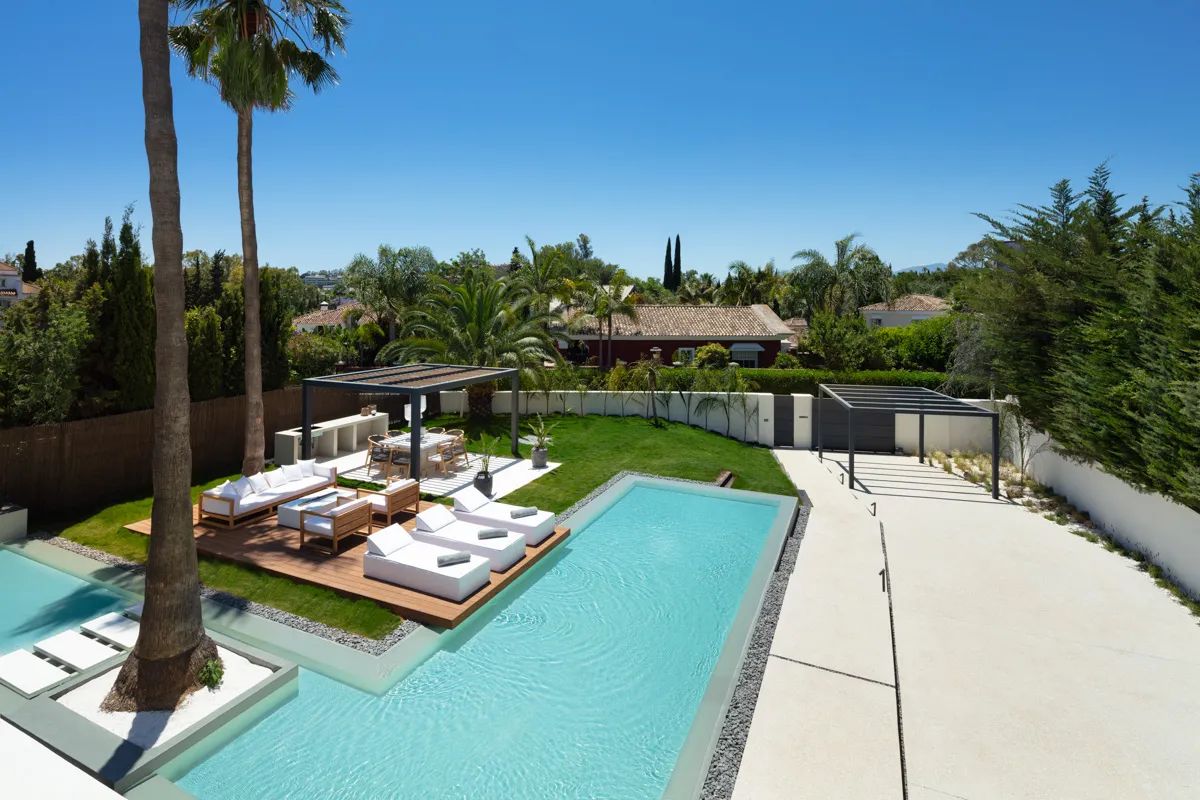 Strak, stijlvol en subliem: moderne designvilla in het hart van Nueva Andalucía – luxe leven op topniveau aan de Costa del Sol foto 23