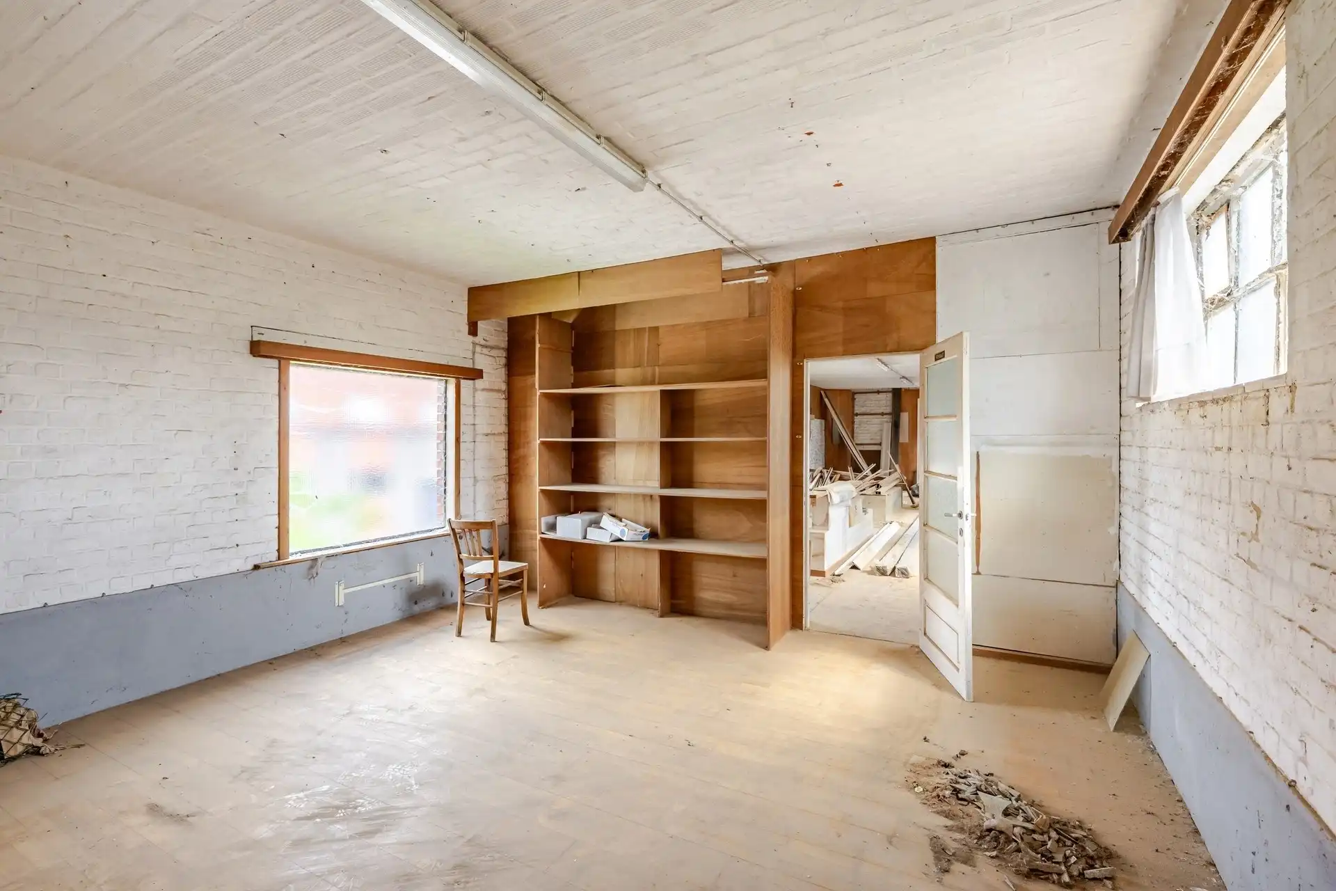 3-slaapkamerwoning met loods in het centrum van Wetteren foto 27