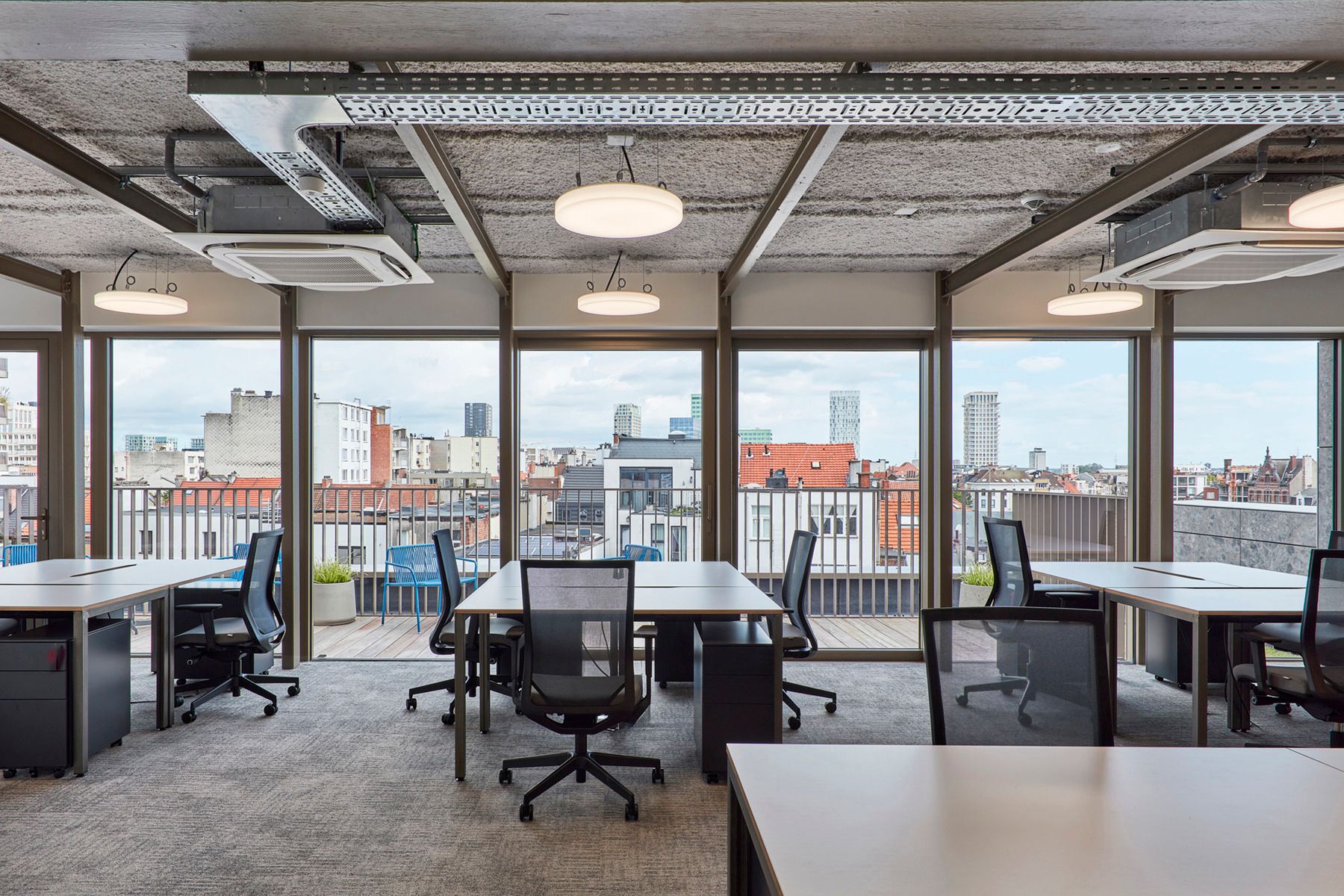 Clockwise Antwerp foto 12