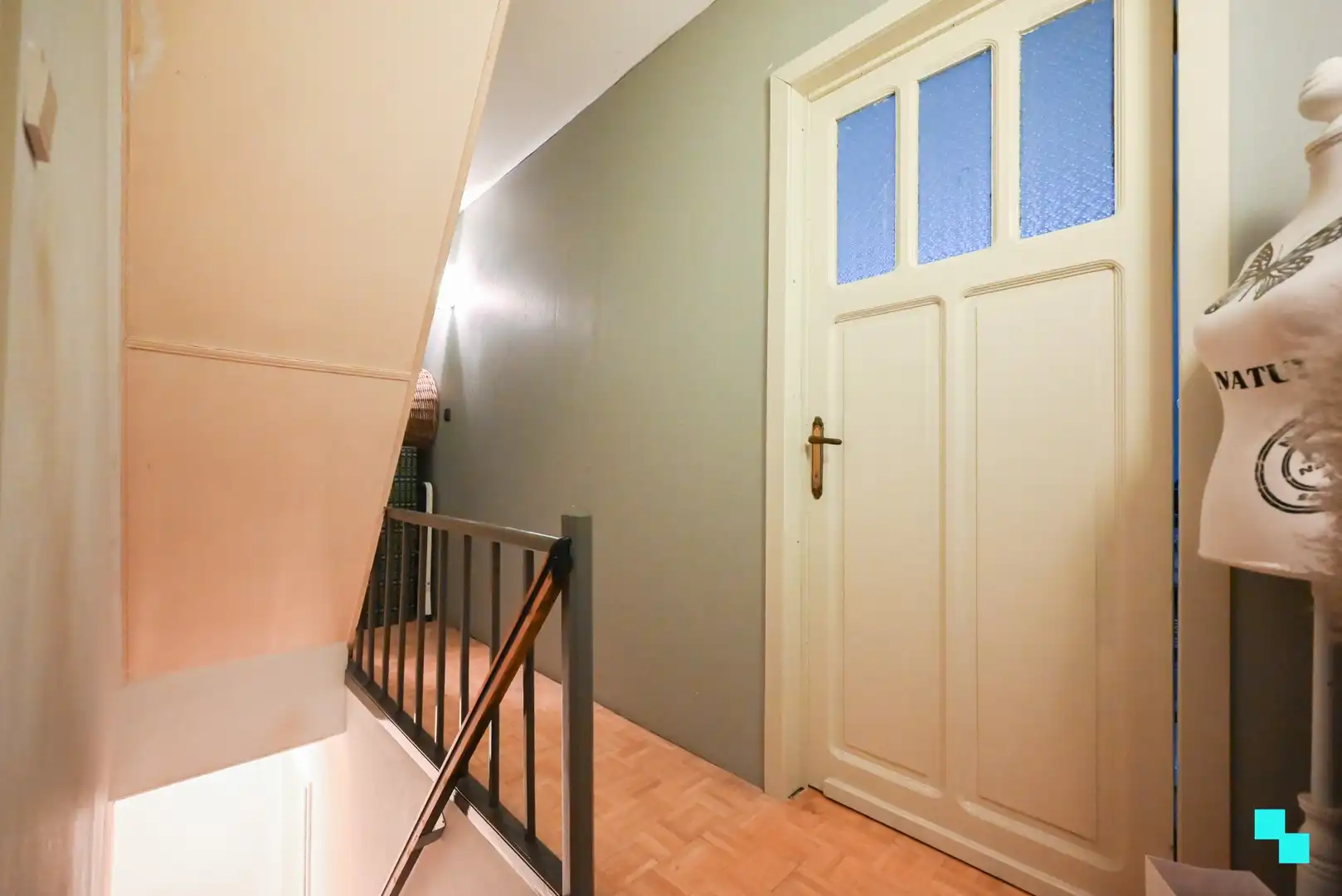 Instapklare ééngezinswoning met vier slaapkamers te Izegem foto 16