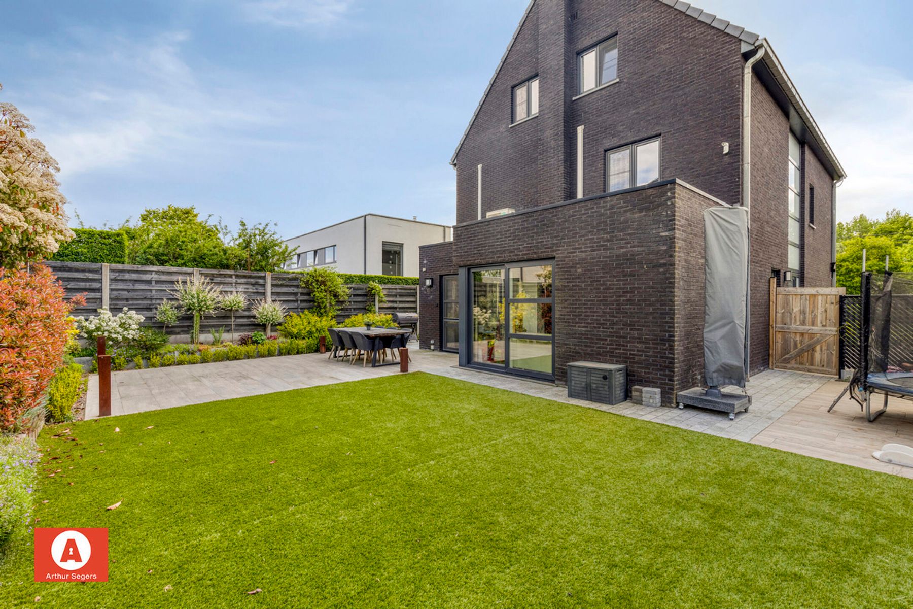 Ruime energiezuinige villa met 5 slaapkamers op toplocatie! foto 29