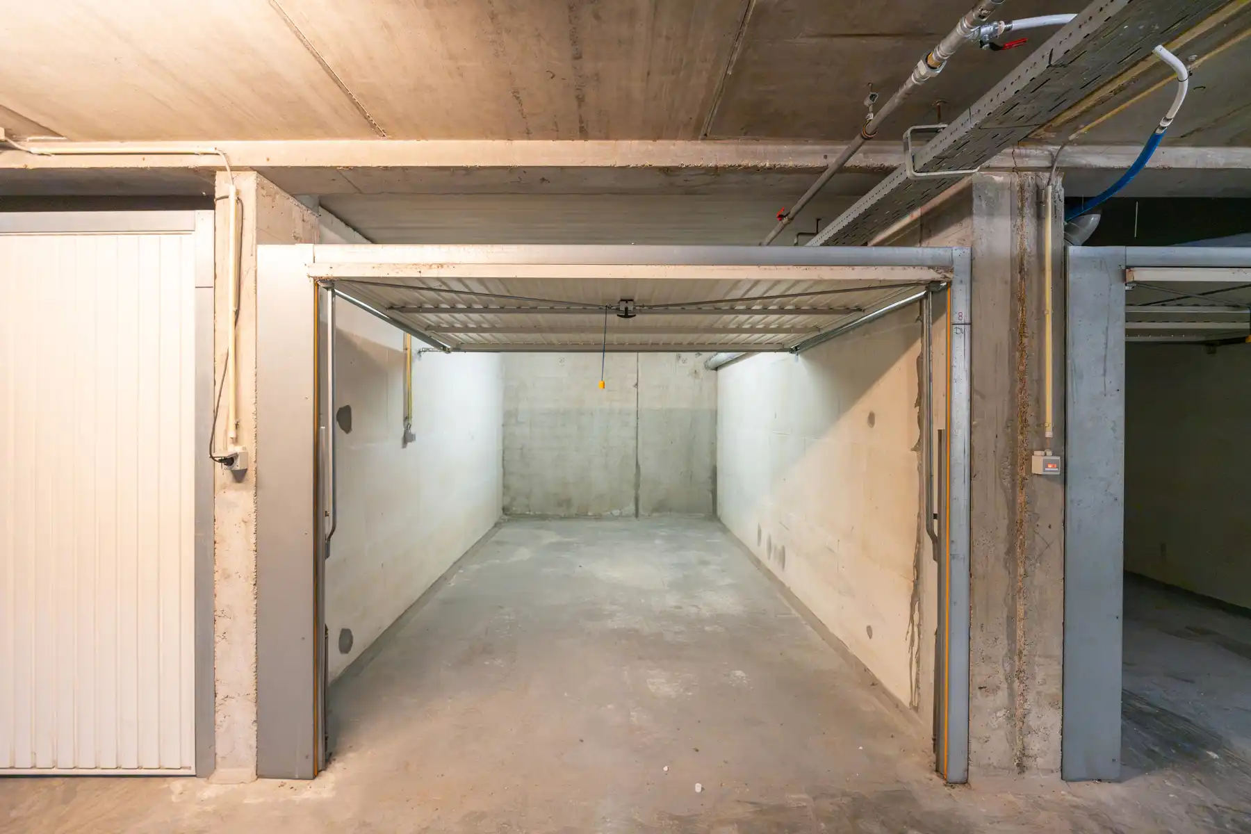 Gesloten garagebox te Sint-Idesbald foto 5