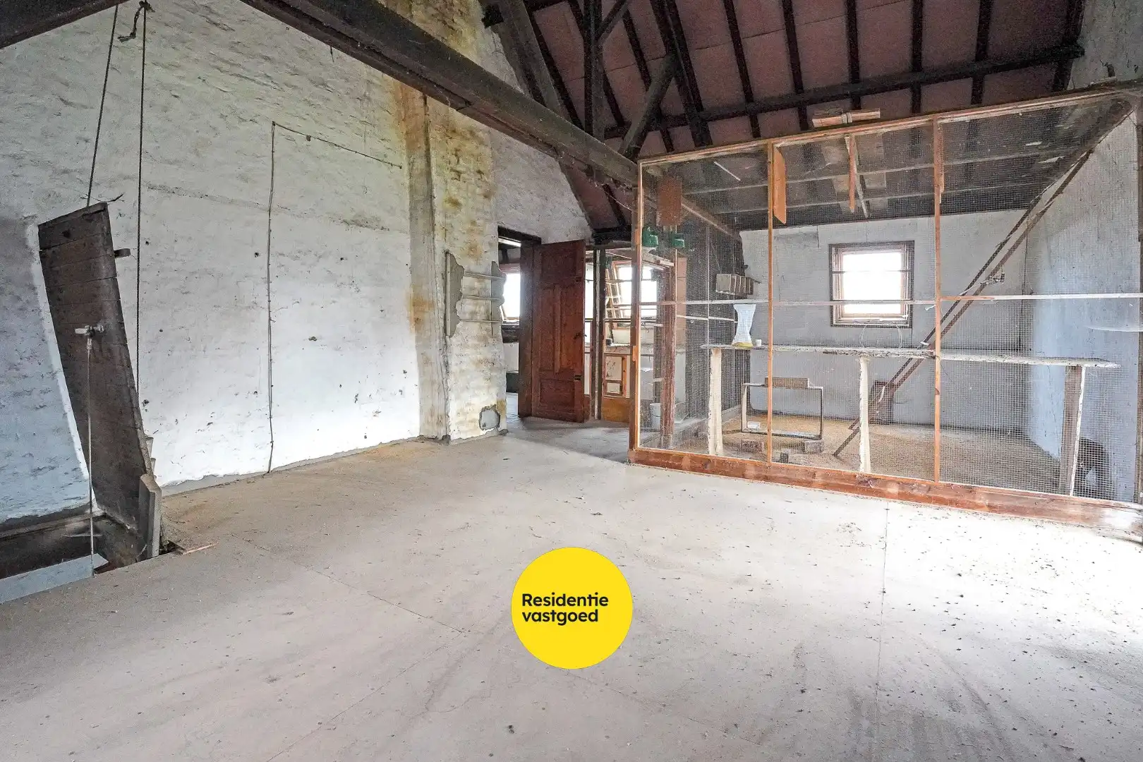 Te renoveren halfopen woning op een perceel van 1.809m² te Houthulst foto 15