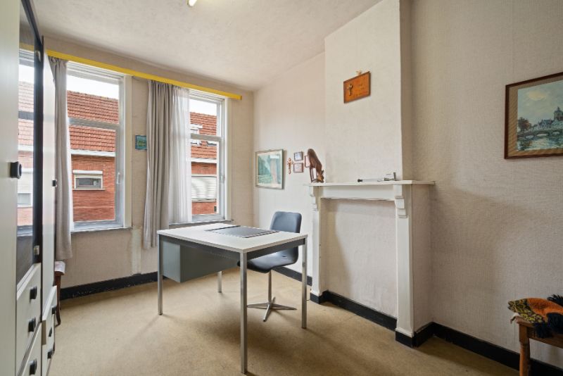 Ruime woning met 4 slaapkamers op 1752m² foto 15
