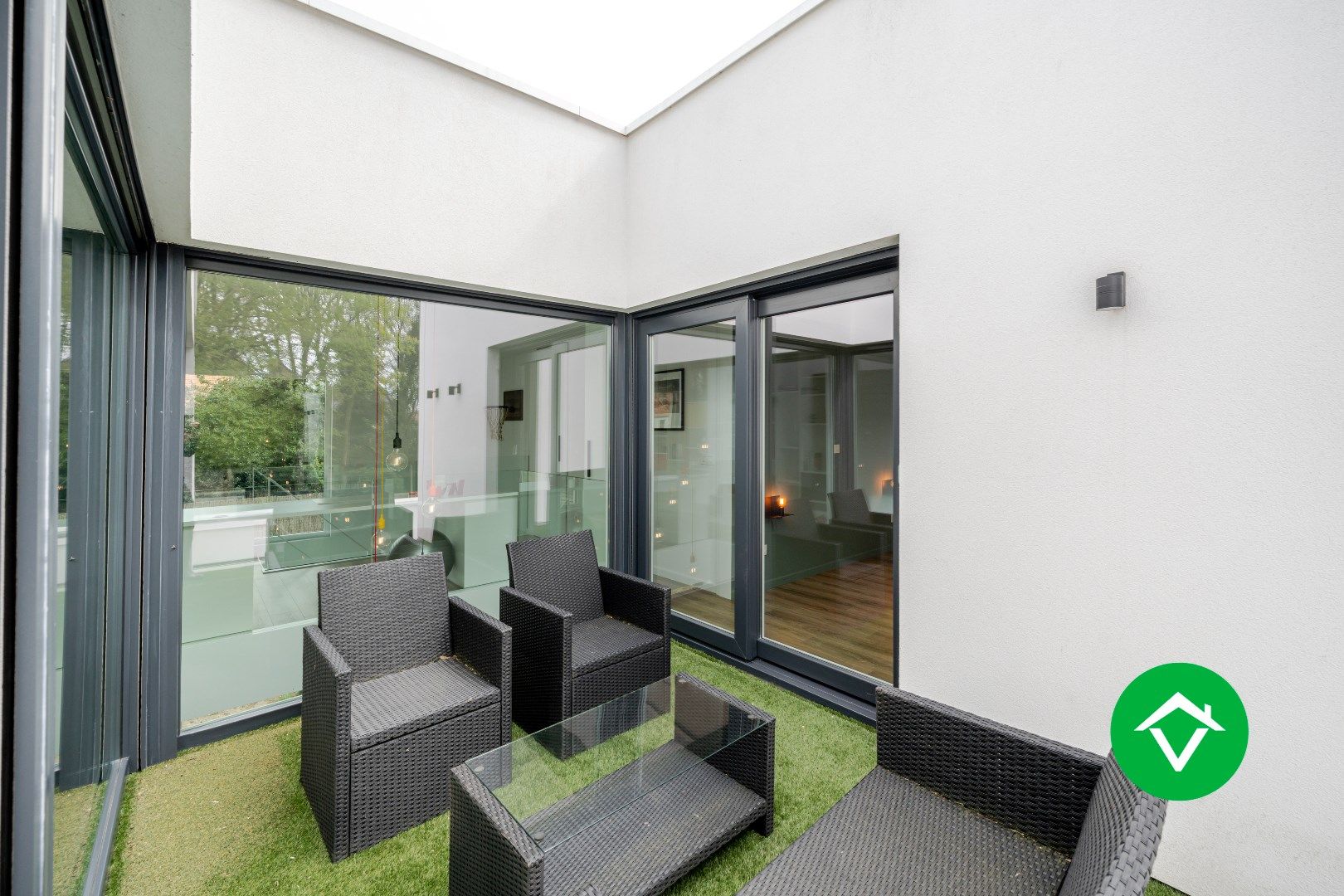 Zeer stijlvolle en instapklare villa te koop in het centrum van Koekelare. foto 28