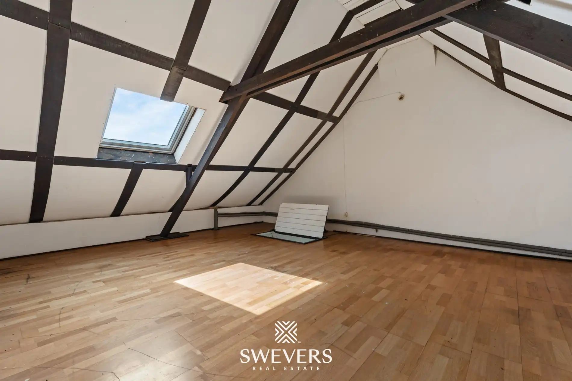 Charmante open bebouwing met 3 slaapkamers, zonnige tuin en renovatiepotentieel foto 27