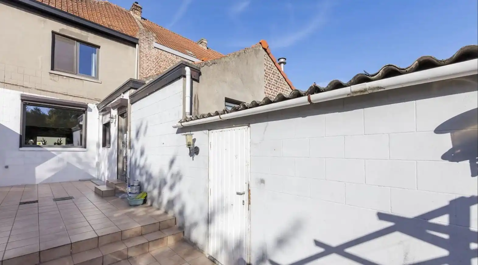 Instapklare half open bebouwing op de Tiense stadsrand foto 14