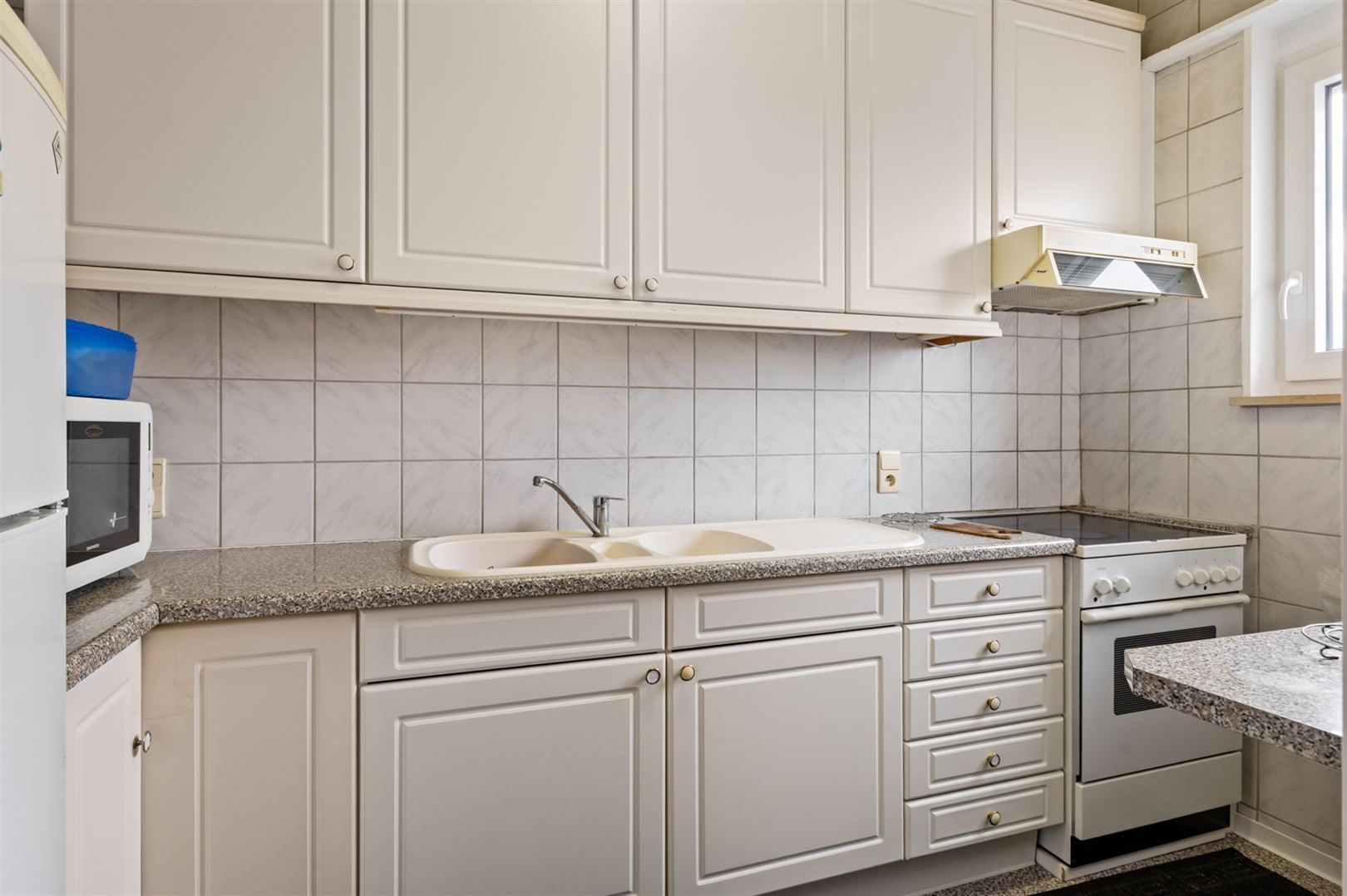 Ruim appartement met 2 slaapkamers en garagebox foto 8